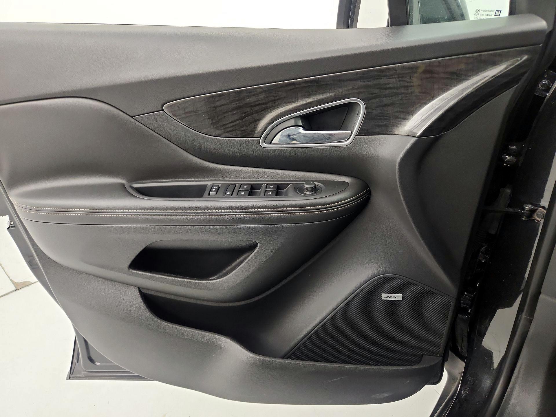 Thumbnail: 2015 Buick Encore - 12
