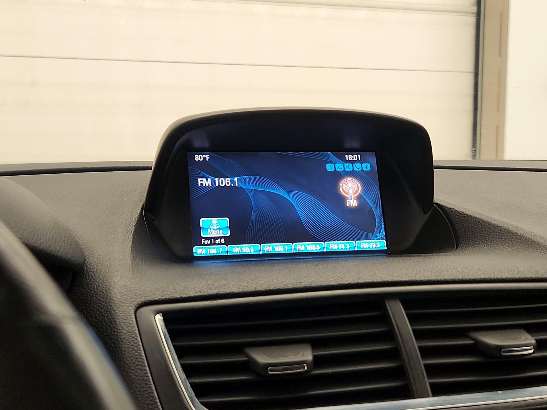Thumbnail: 2015 Buick Encore - 15