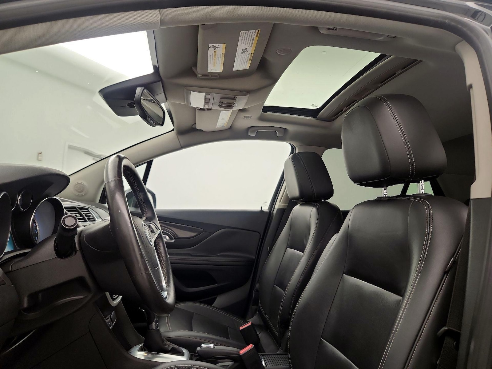 Sunroof(s) & Overhead Airbags