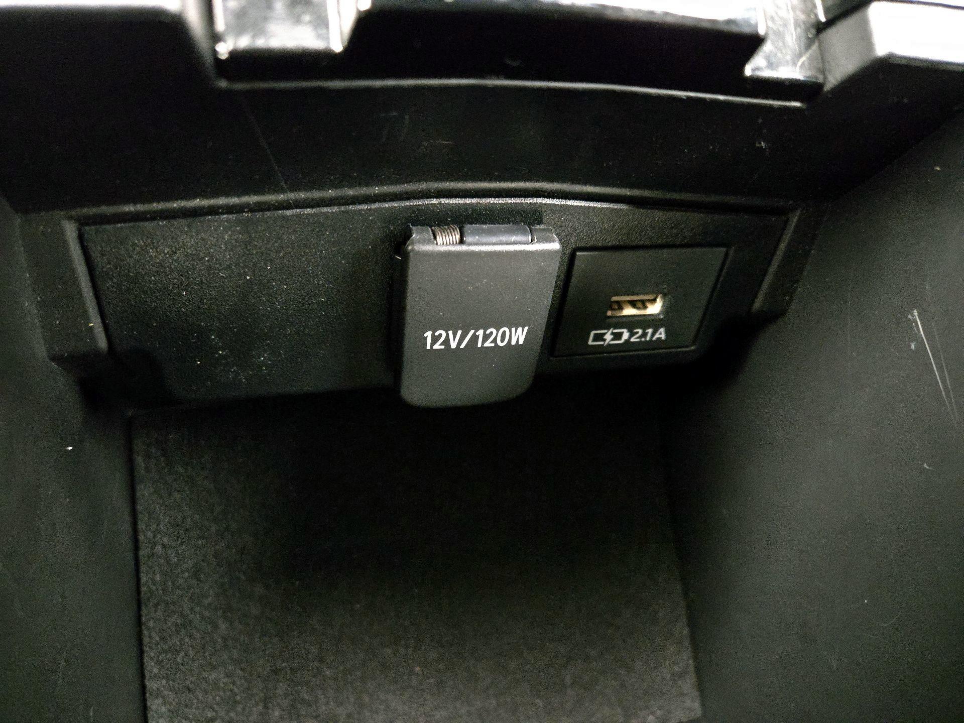 Thumbnail: 2021 Toyota Corolla - 18
