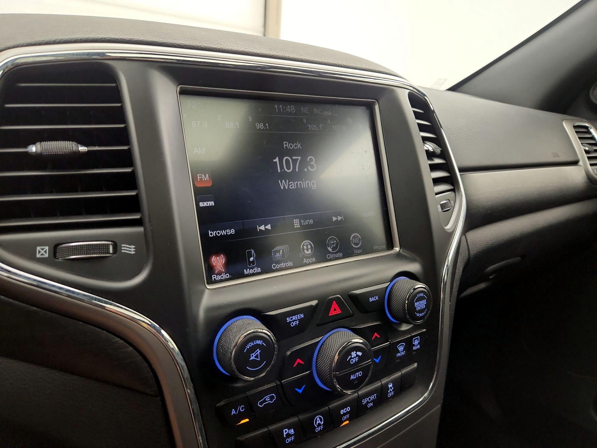 Thumbnail: 2017 Jeep Grand Cherokee - 16