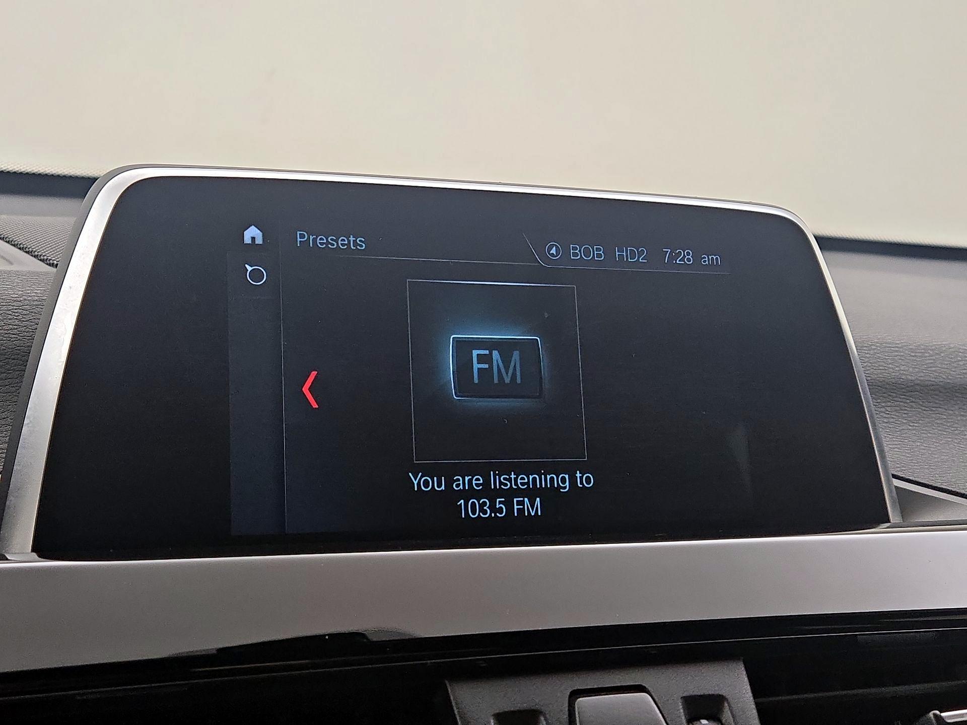 Thumbnail: 2018 BMW X1 - 16