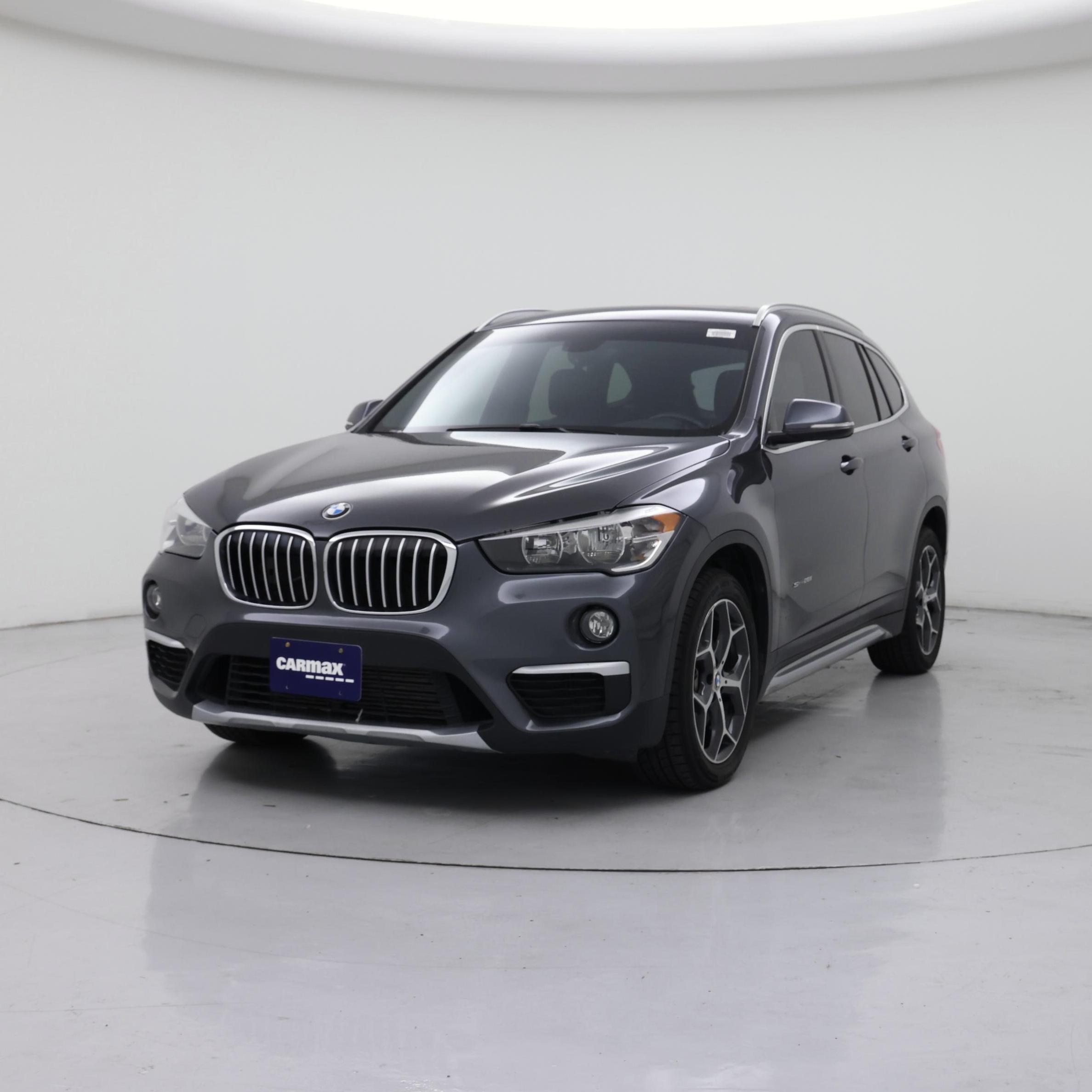 Thumbnail: 2018 BMW X1 - 4