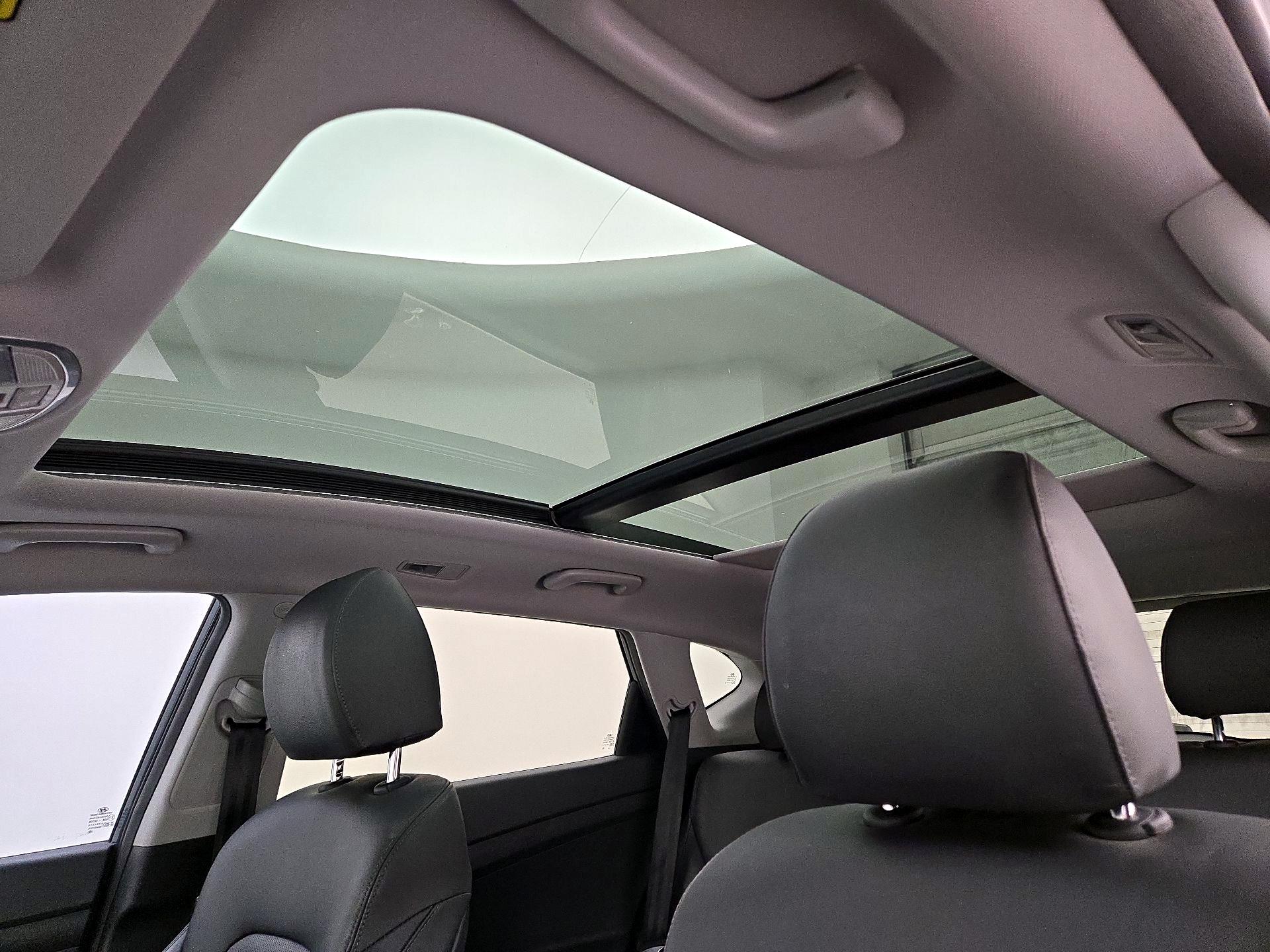 Thumbnail: 2019 Hyundai Tucson - 20