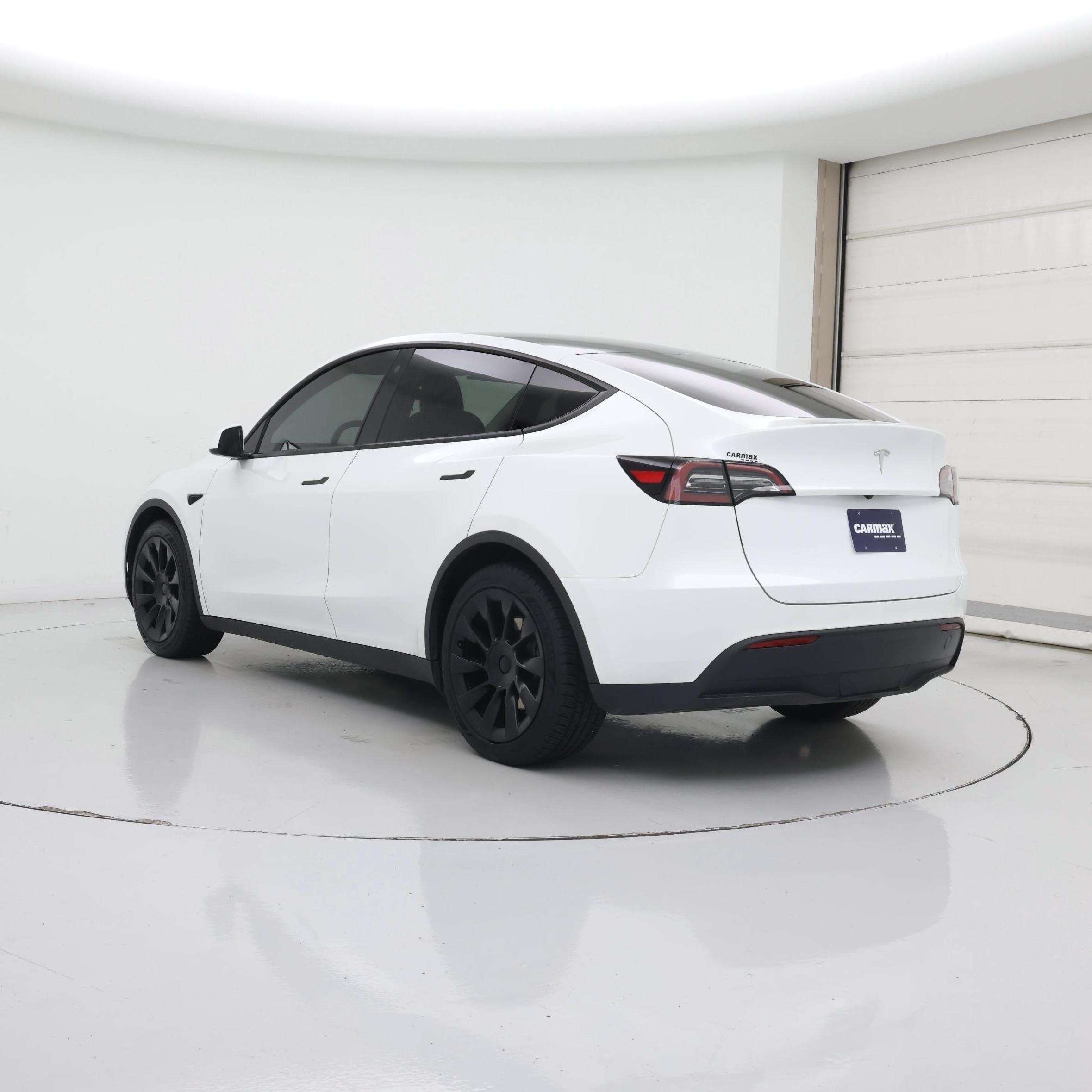 Thumbnail: 2023 Tesla Model Y - 2