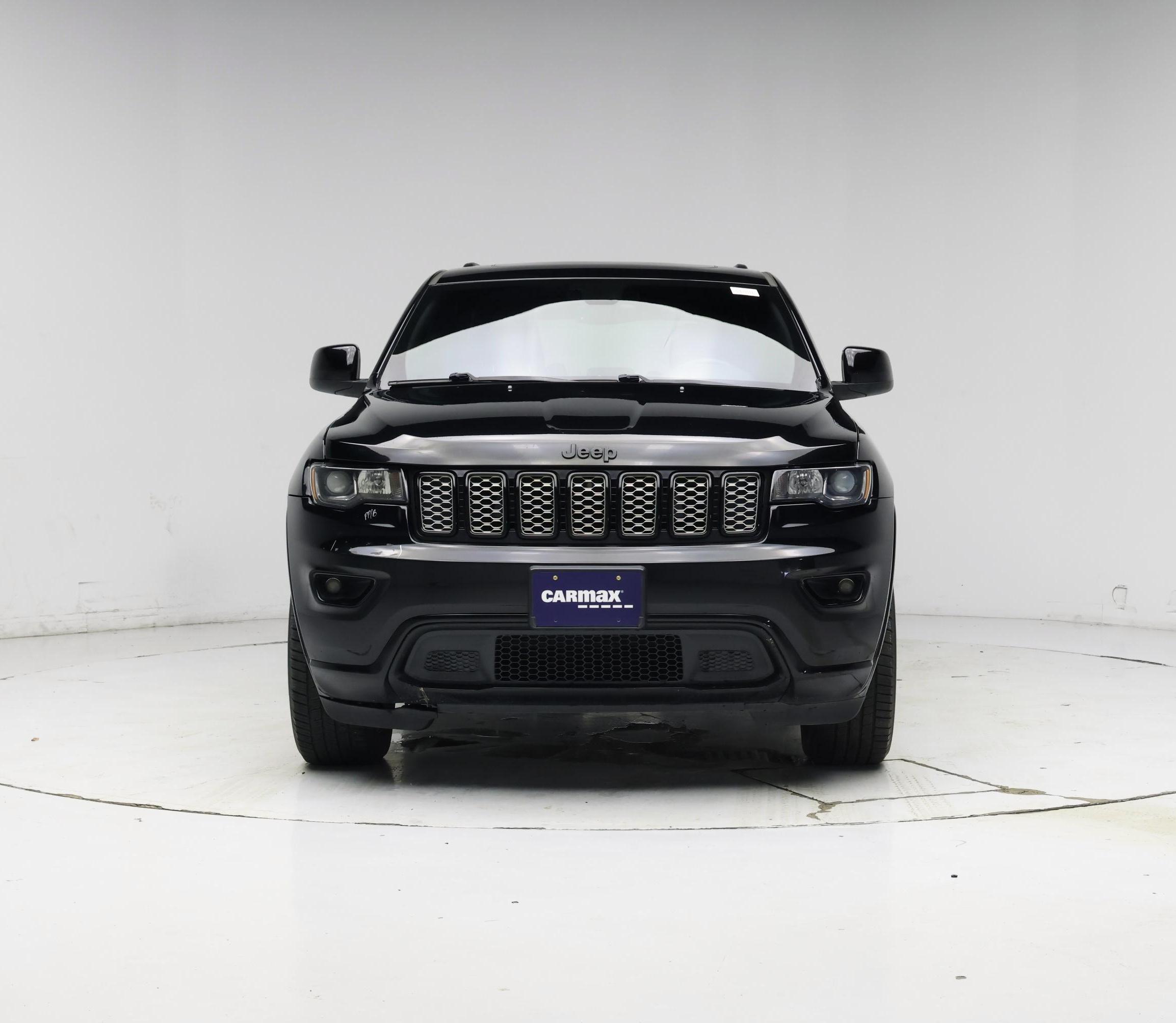 Thumbnail: 2018 Jeep Grand Cherokee - 5