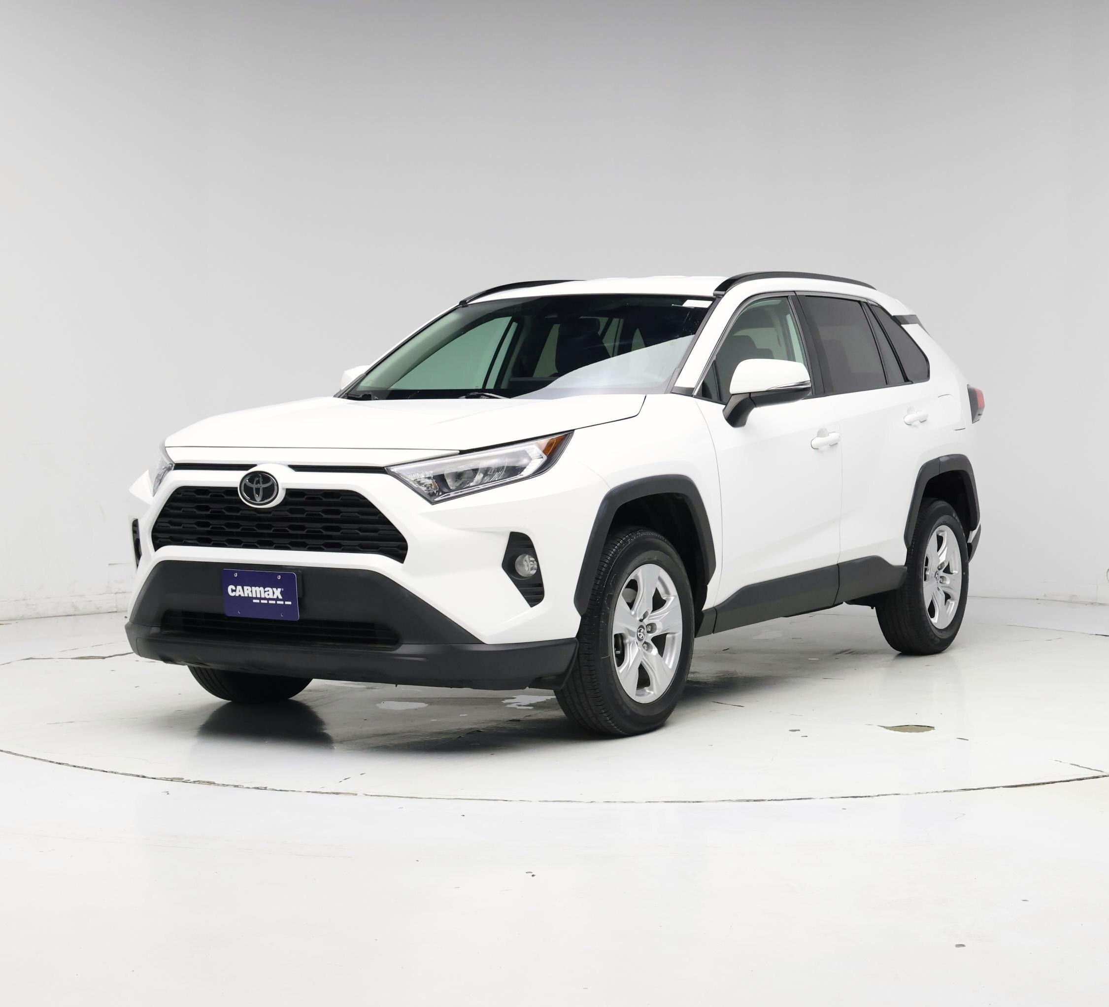 Thumbnail: 2020 Toyota RAV4 - 4