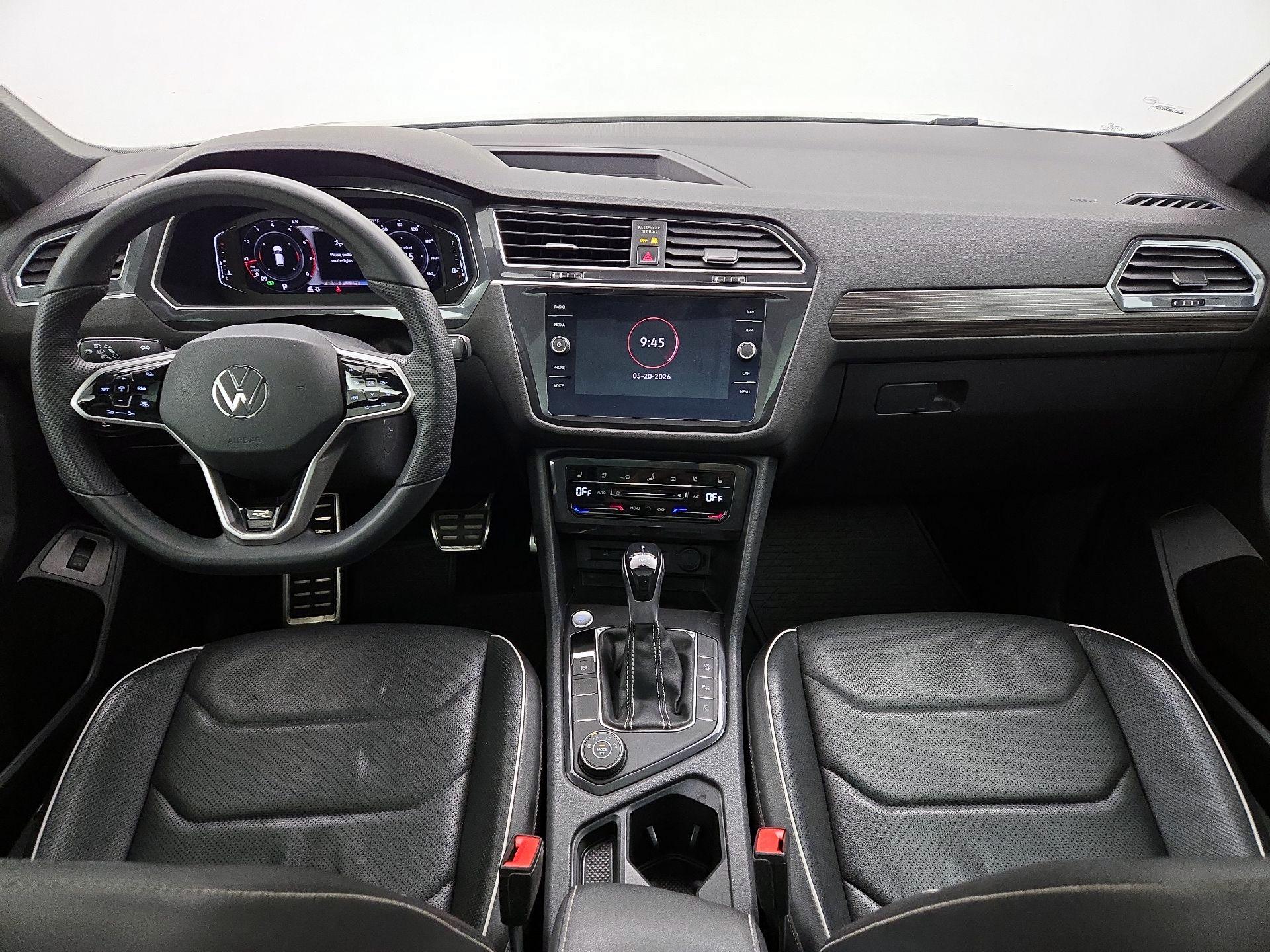 Thumbnail: 2022 Volkswagen Tiguan - 9