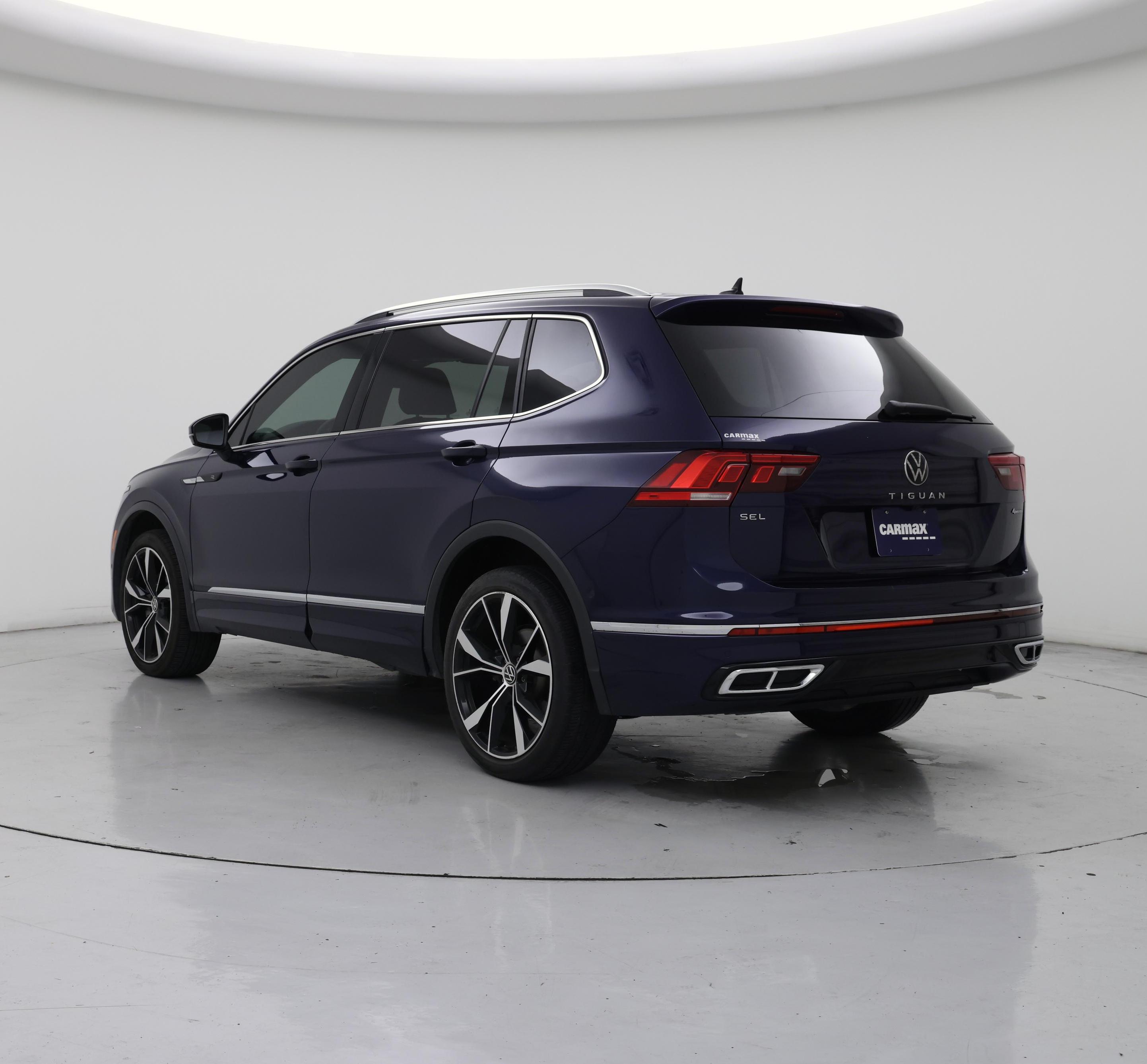Thumbnail: 2022 Volkswagen Tiguan - 2