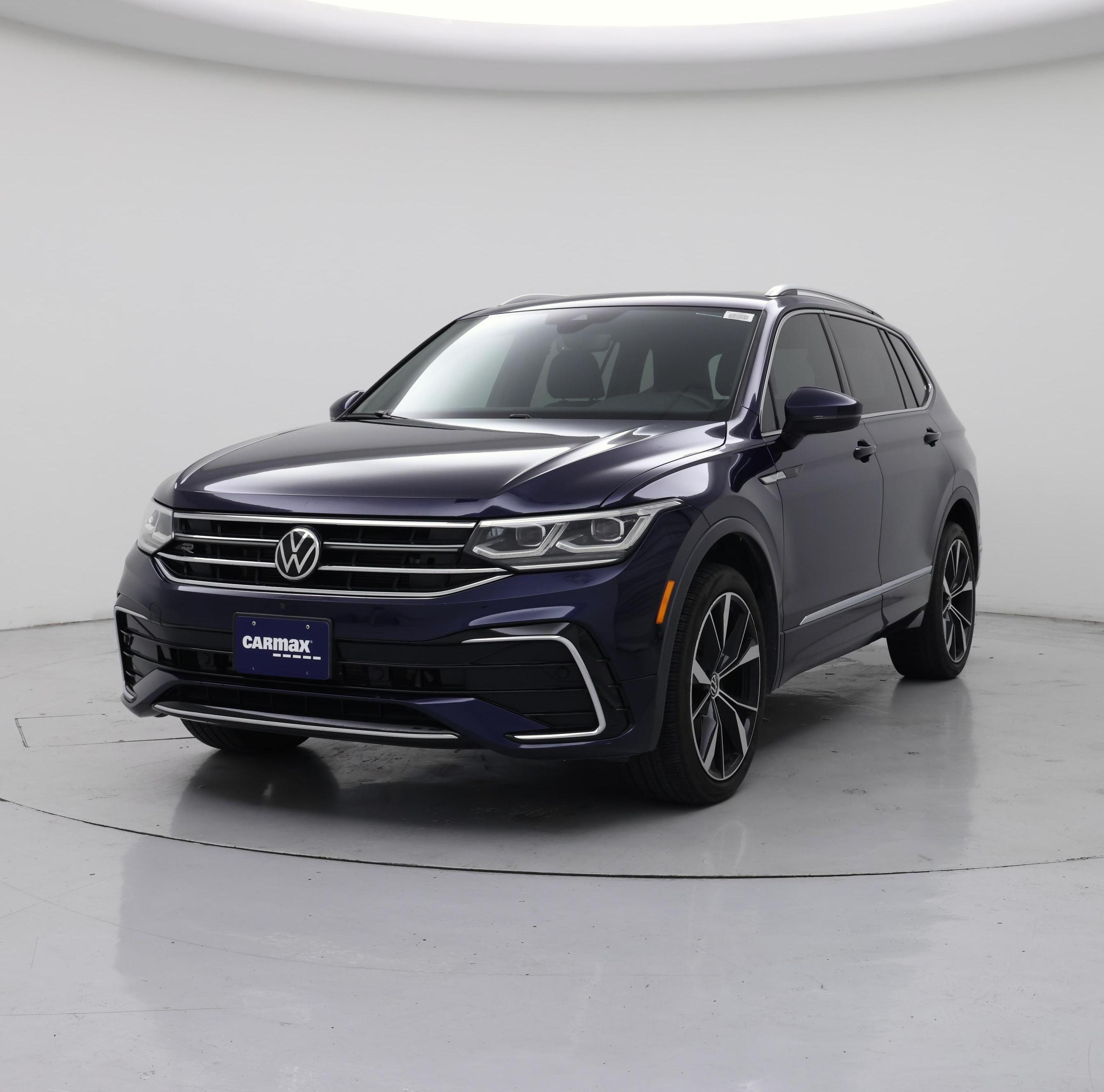 Thumbnail: 2022 Volkswagen Tiguan - 4