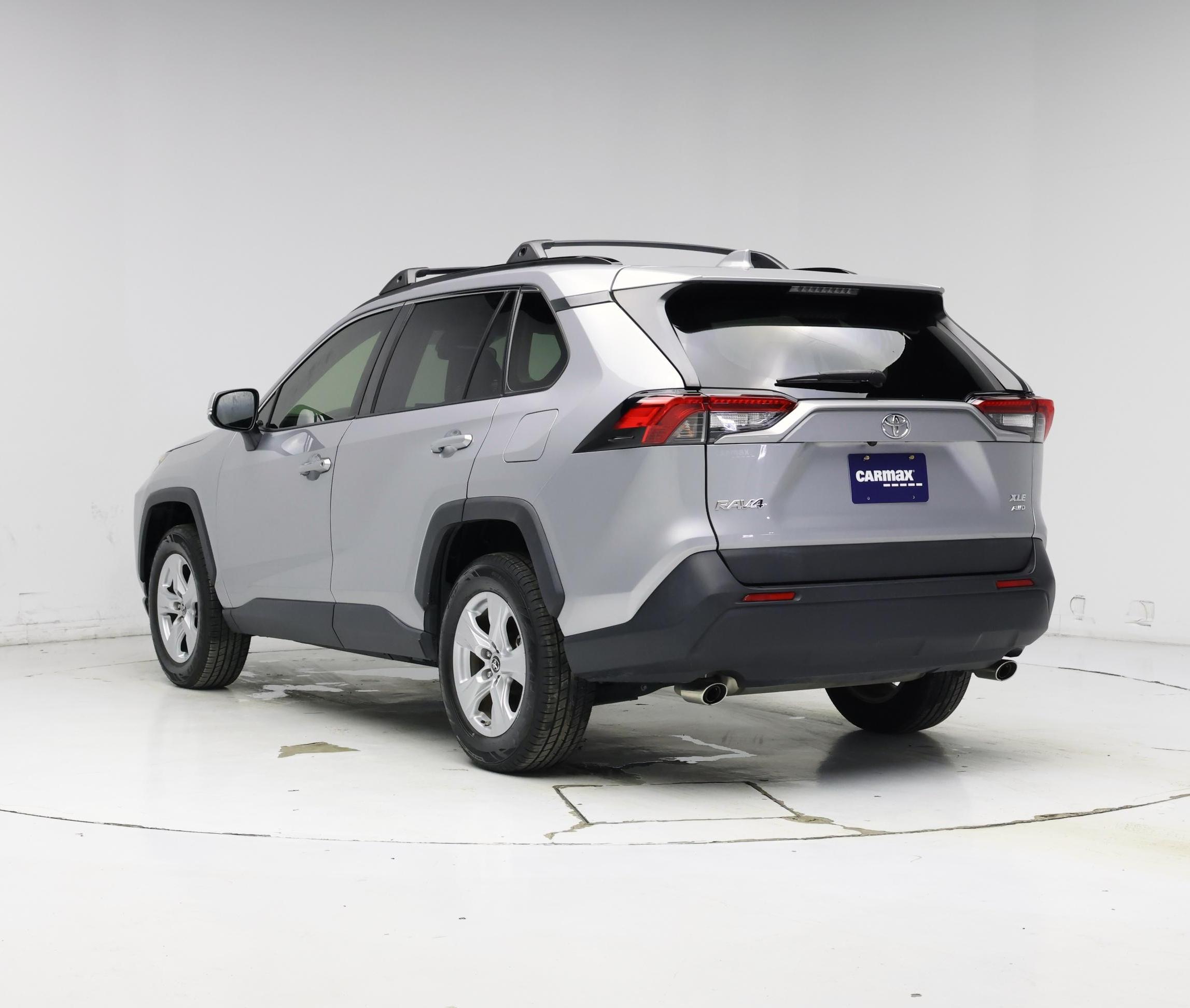 Thumbnail: 2019 Toyota RAV4 - 2