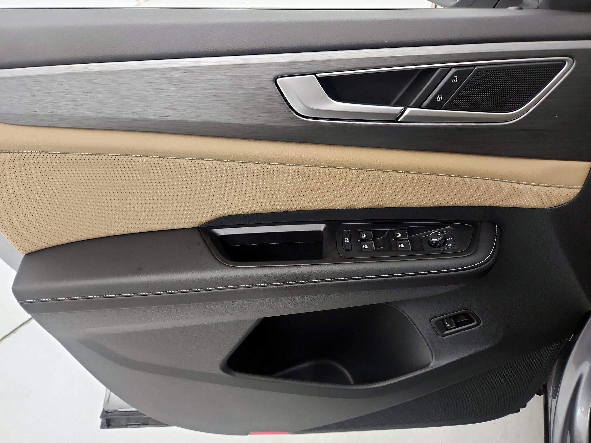 Thumbnail: 2024 Volkswagen Atlas - 12