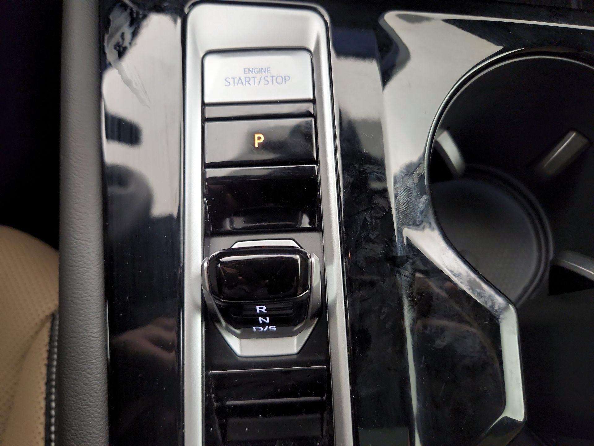 Thumbnail: 2024 Volkswagen Atlas - 17