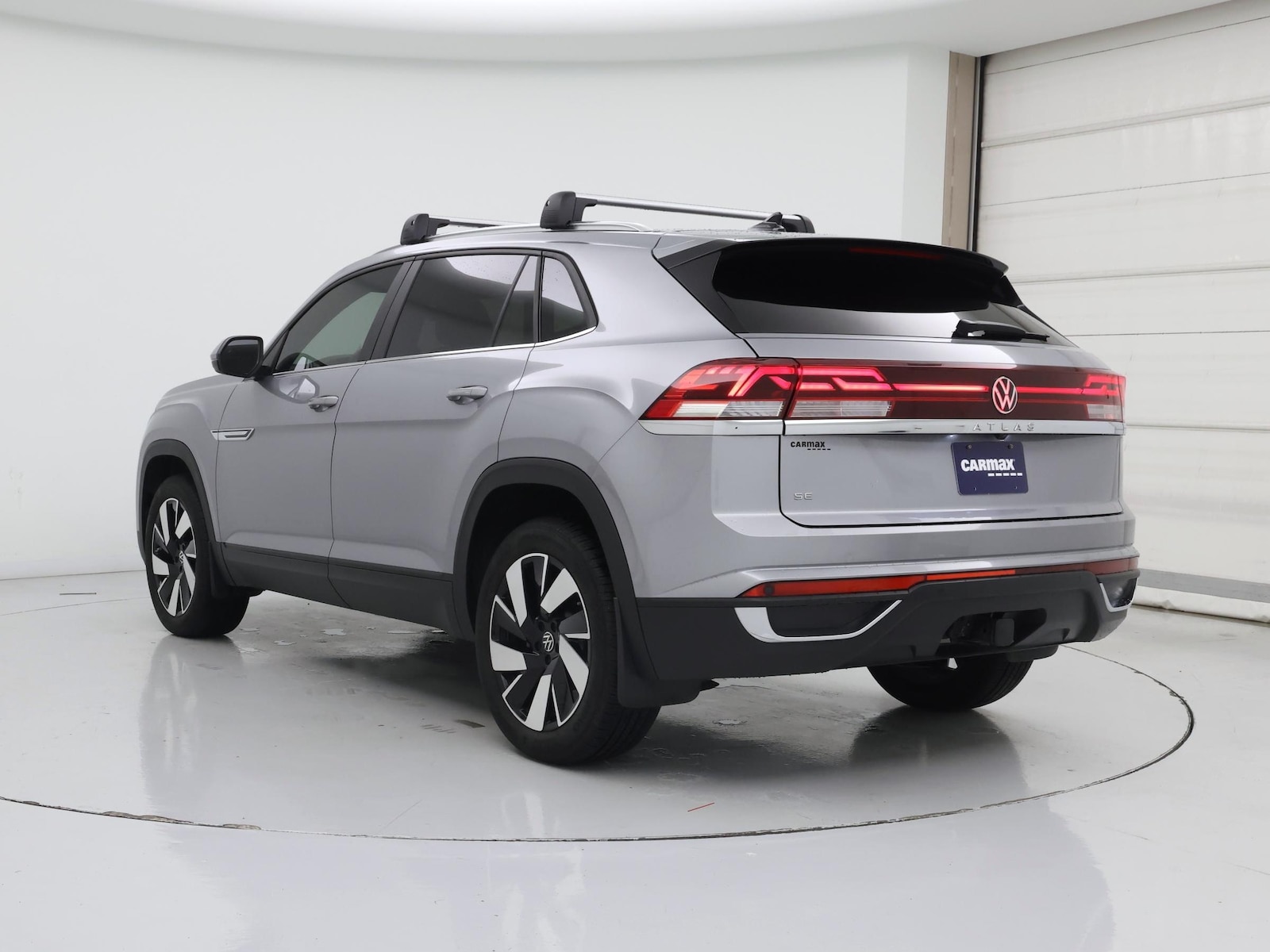 2024 Volkswagen Atlas Cross Sport SE w/Tech - Photo 3