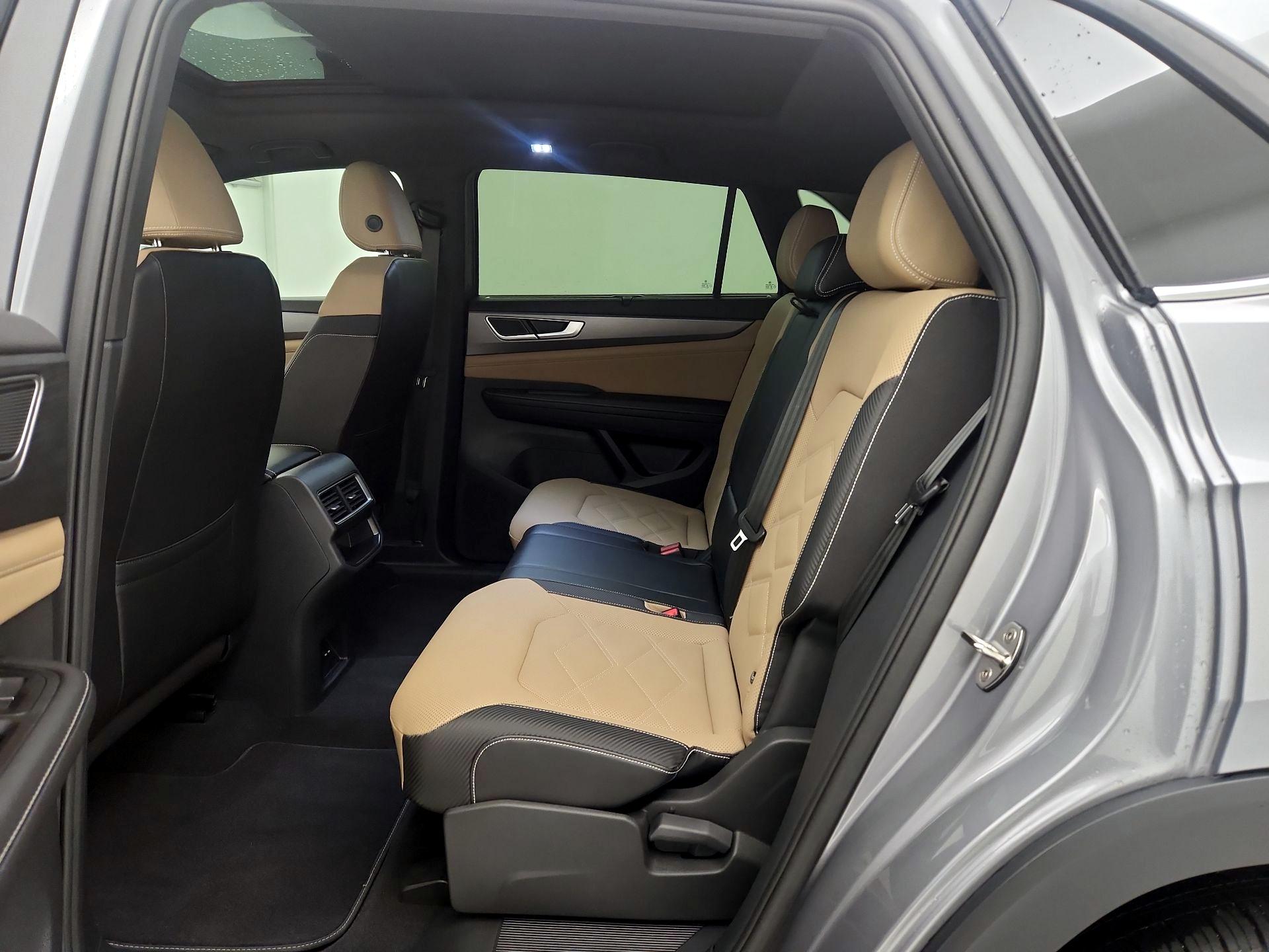 Thumbnail: 2024 Volkswagen Atlas - 20