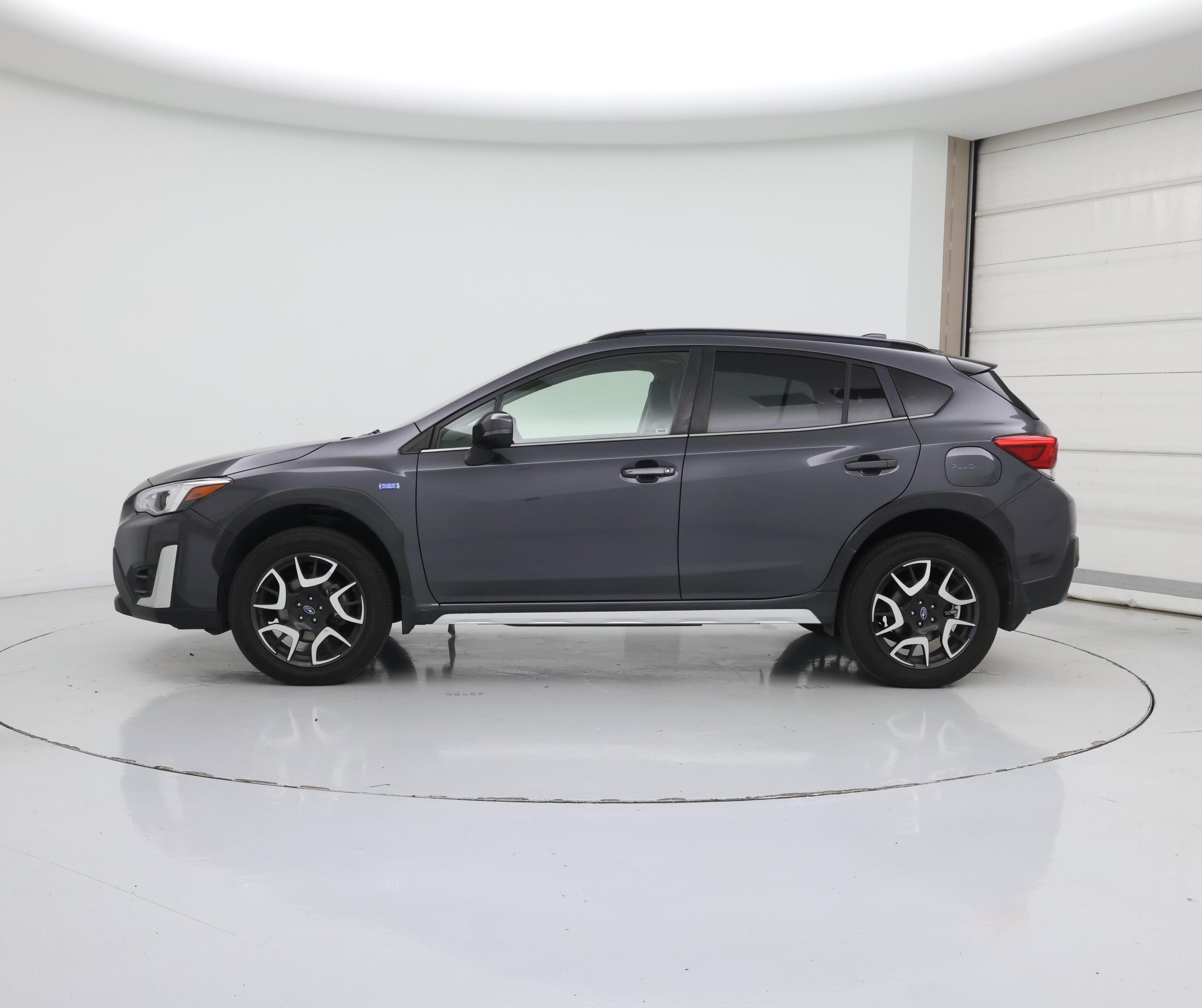 Thumbnail: 2021 Subaru Crosstrek - 3