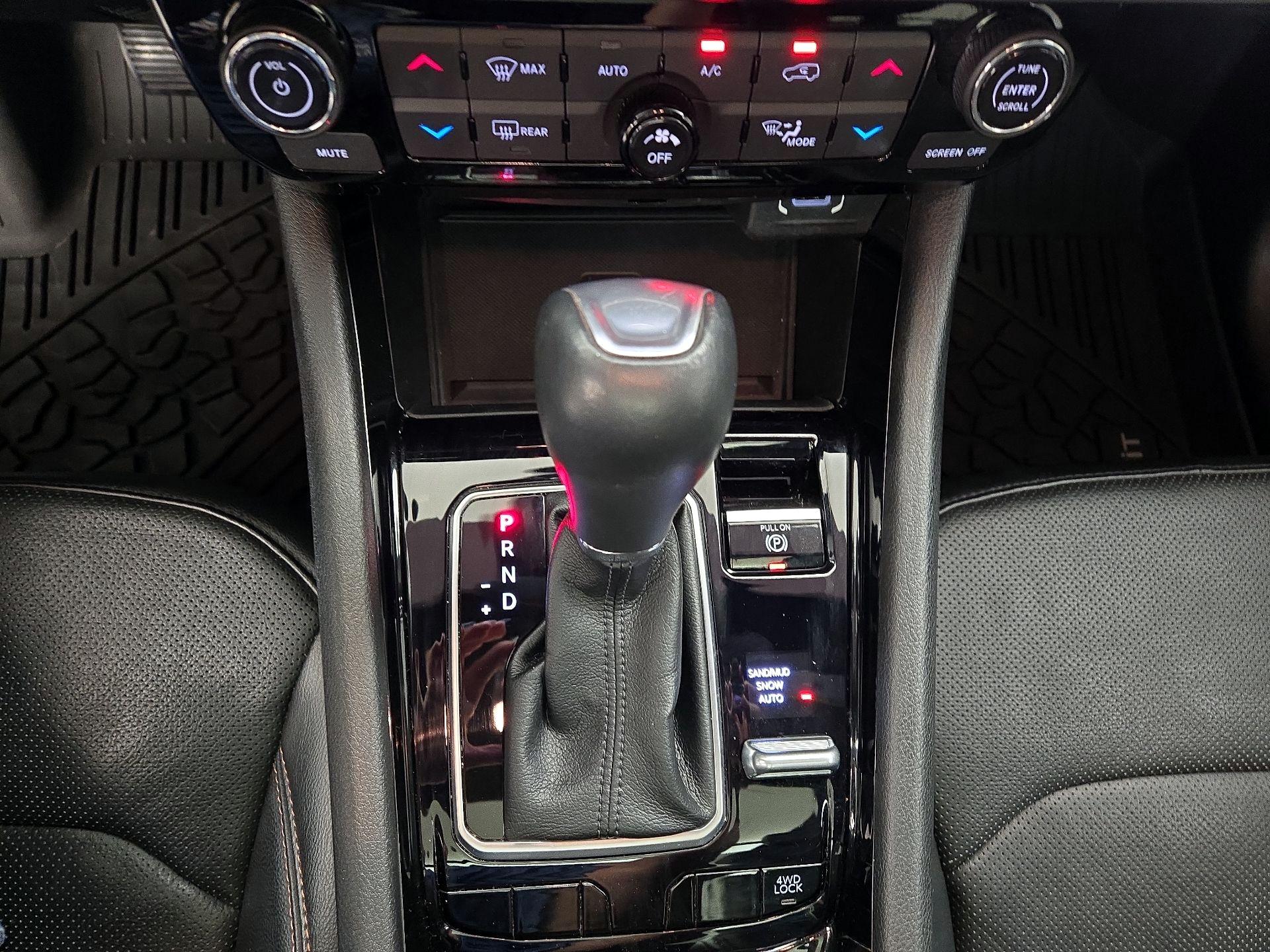 Thumbnail: 2022 Jeep Compass - 18
