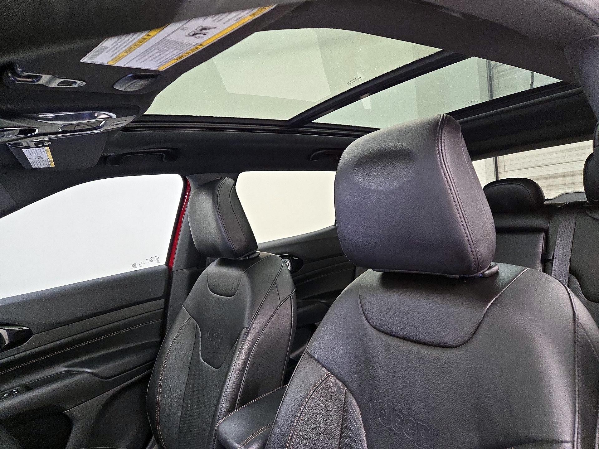 Thumbnail: 2022 Jeep Compass - 20