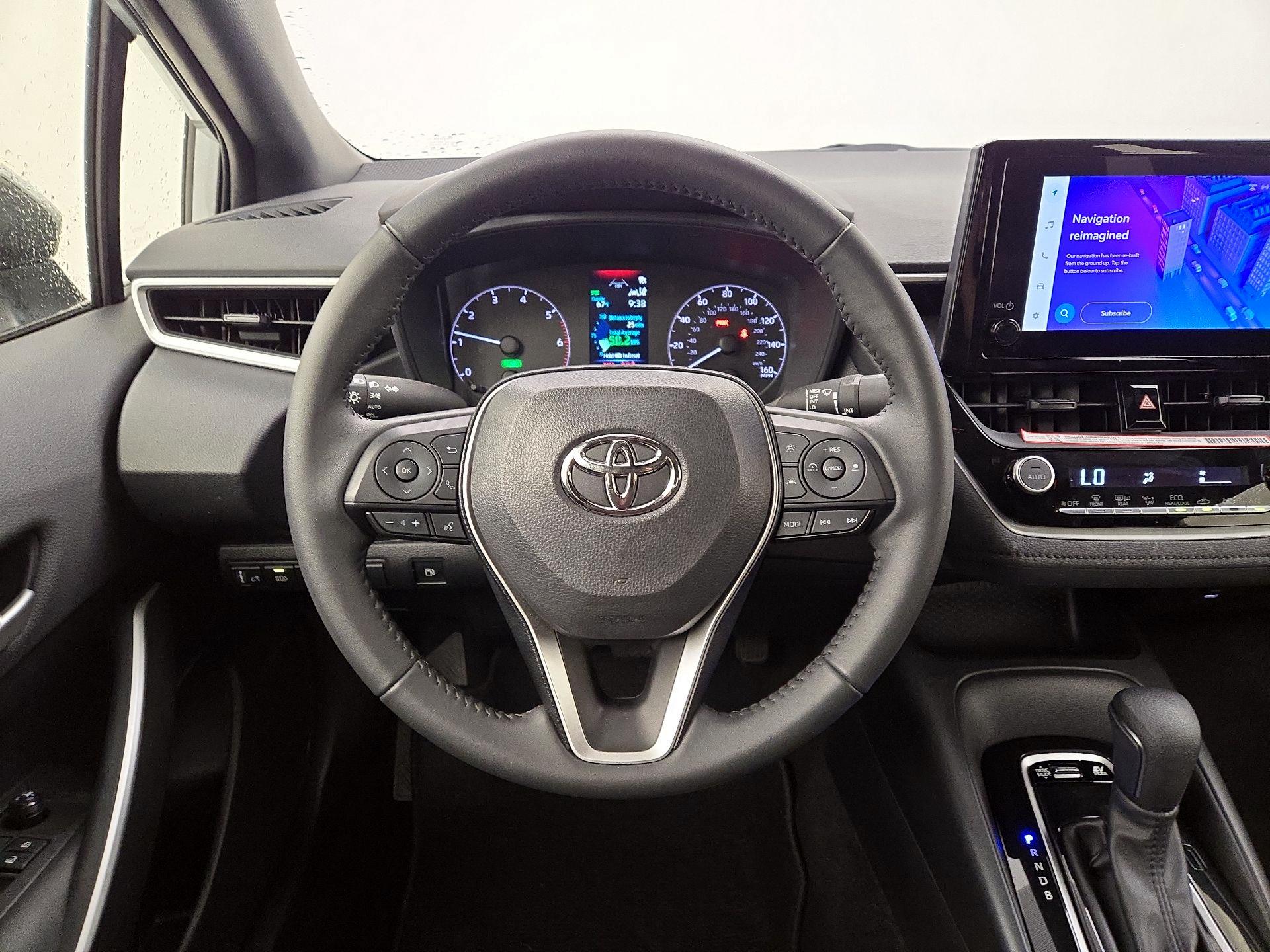Thumbnail: 2025 Toyota Corolla - 10