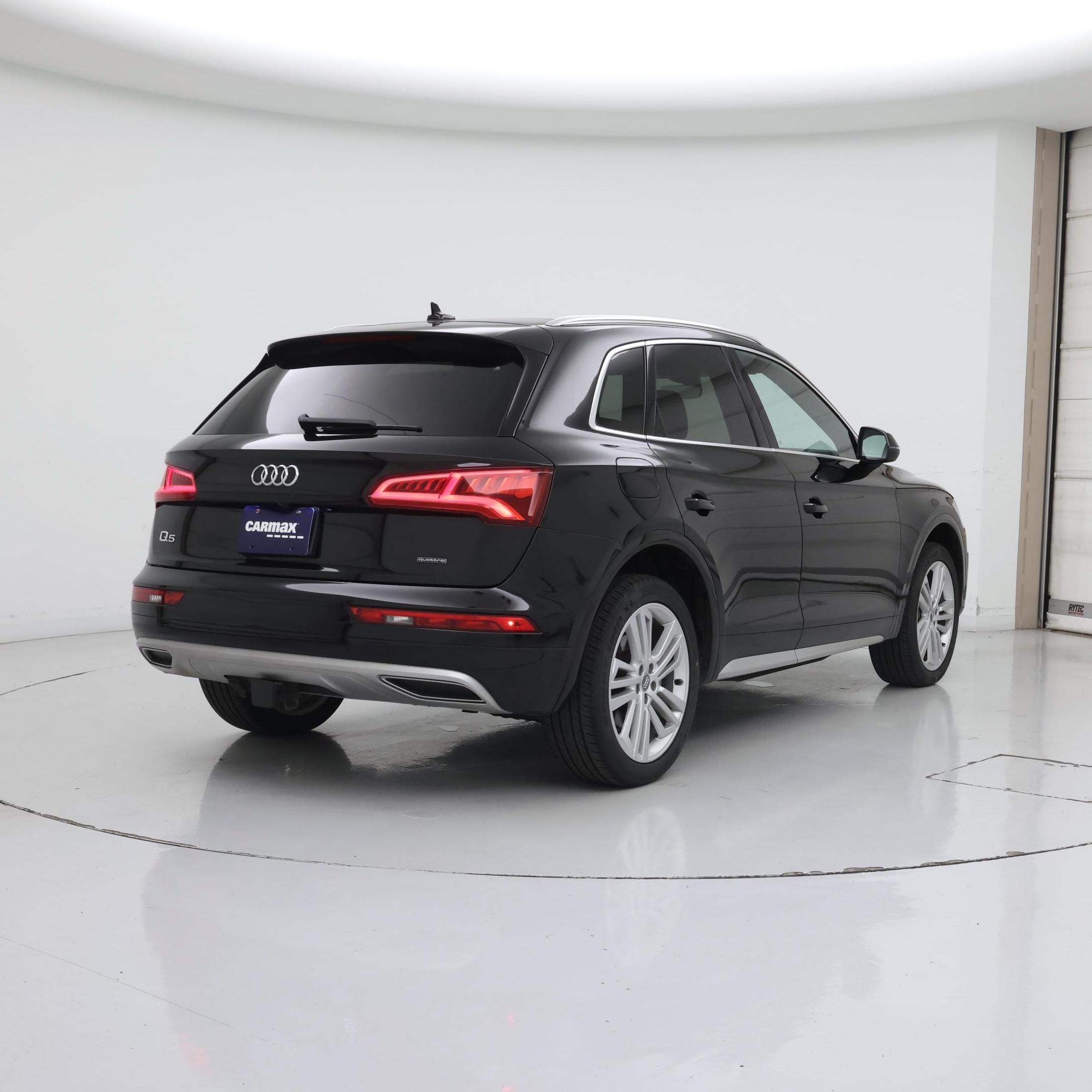 Thumbnail: 2019 Audi Q5 - 8