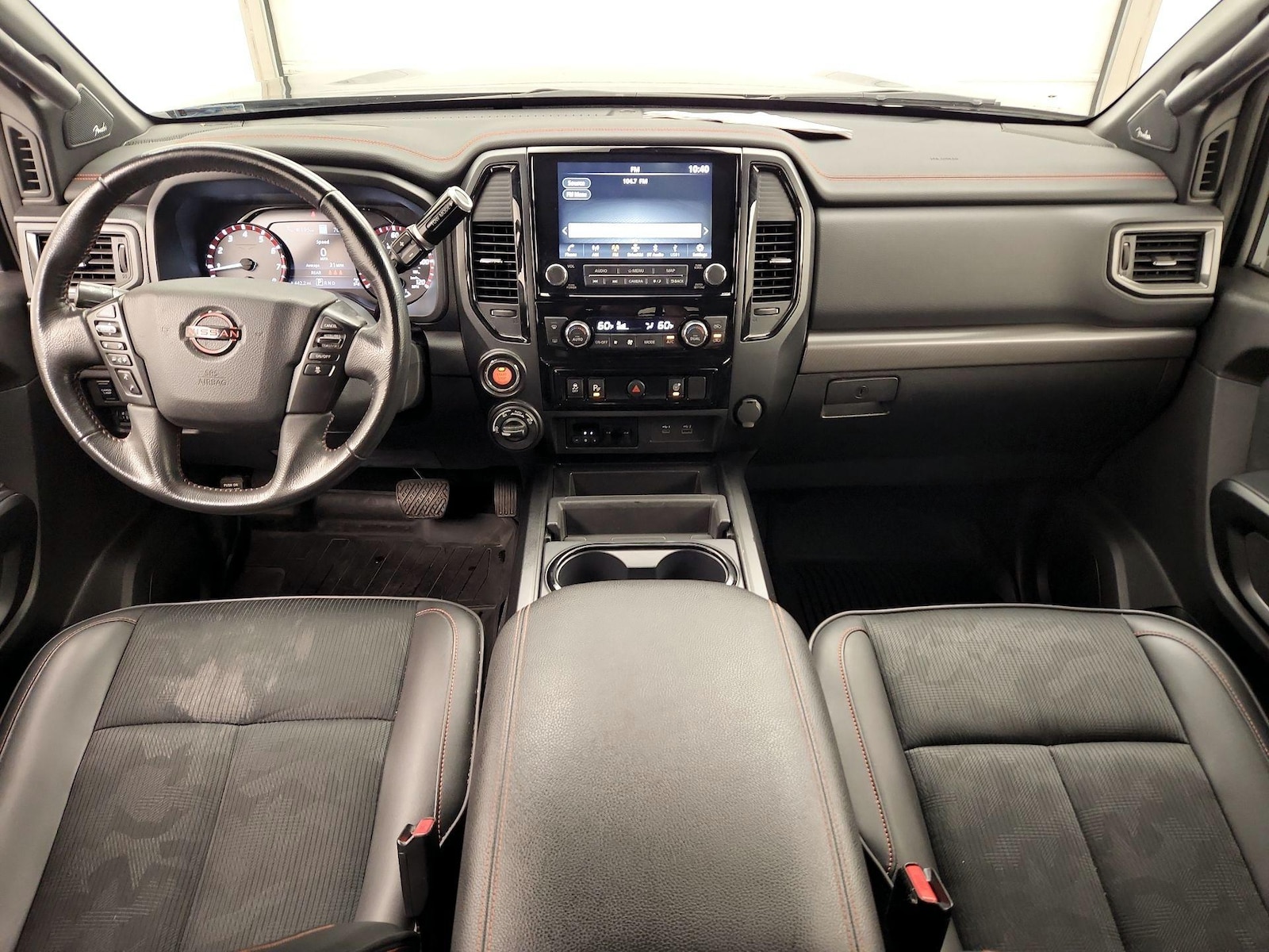 2024 Nissan Titan XD Pro-4X - Photo 10