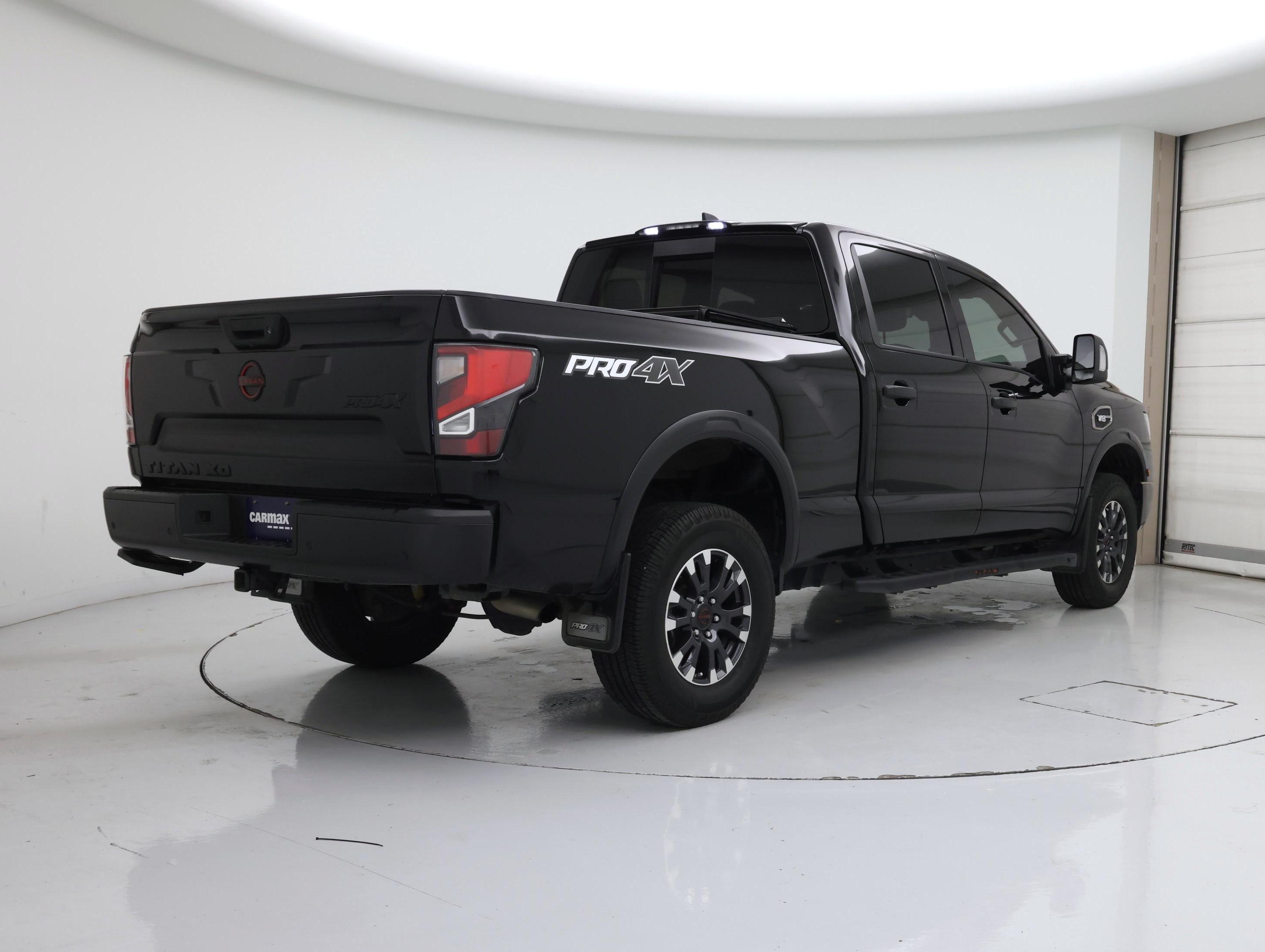 Thumbnail: 2024 Nissan Titan - 8