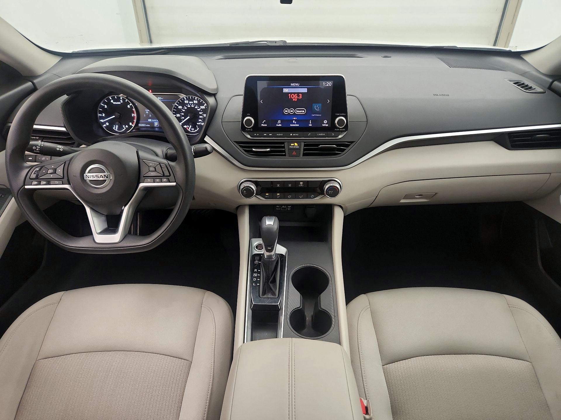 Thumbnail: 2019 Nissan Altima - 9