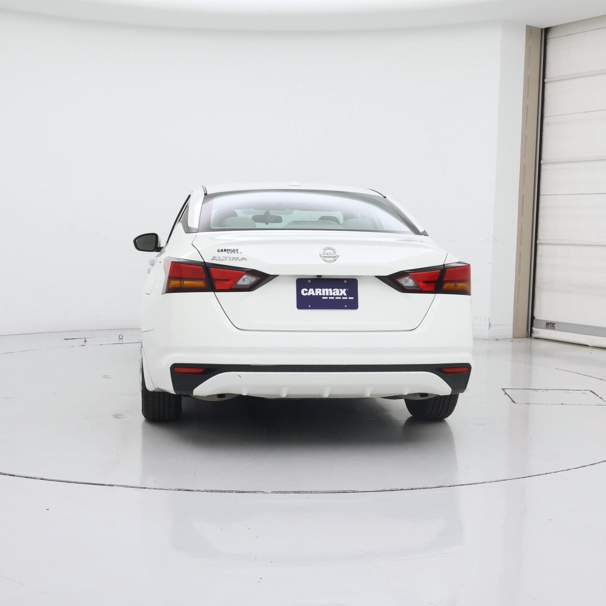 Thumbnail: 2019 Nissan Altima - 6