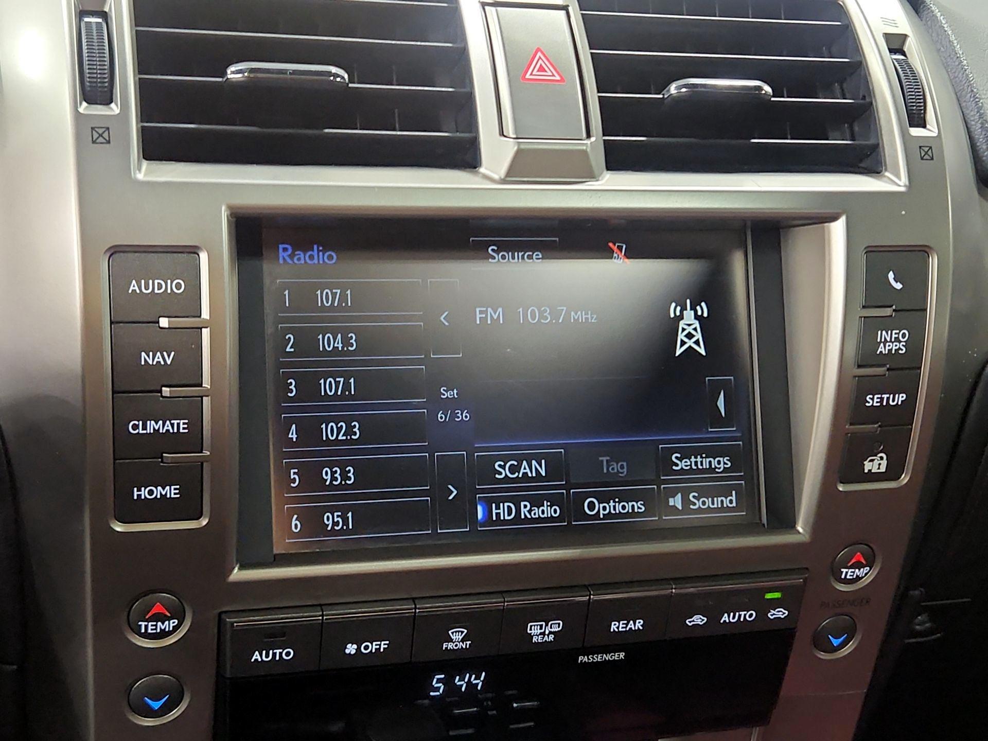 Thumbnail: 2021 Lexus GX - 16