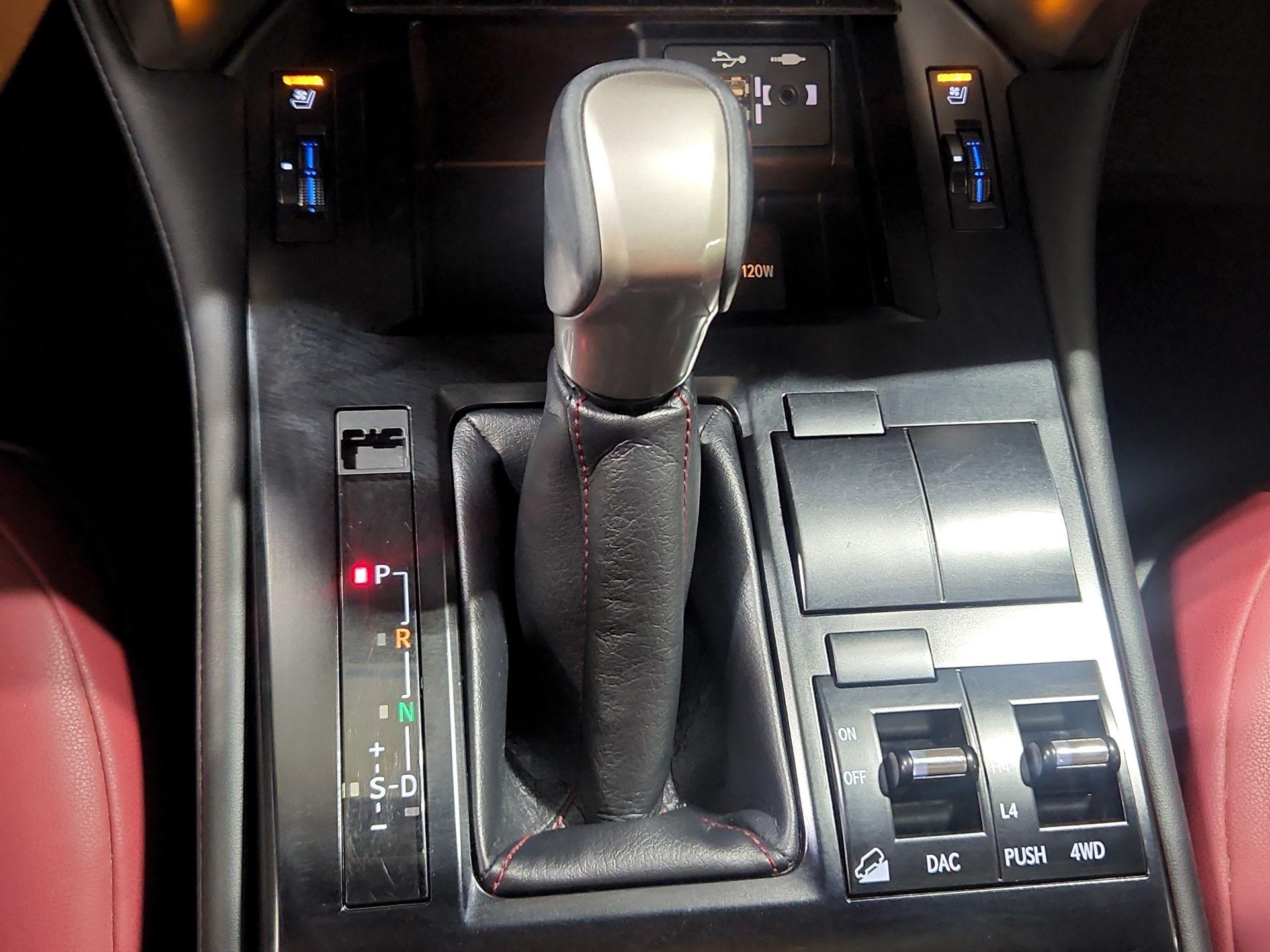 Thumbnail: 2021 Lexus GX - 18