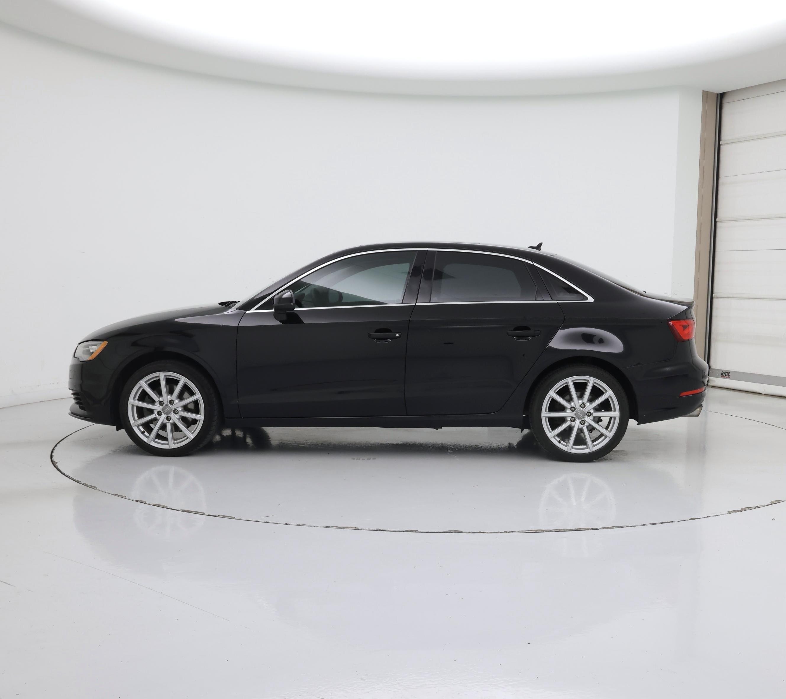 Thumbnail: 2016 Audi A3 - 3