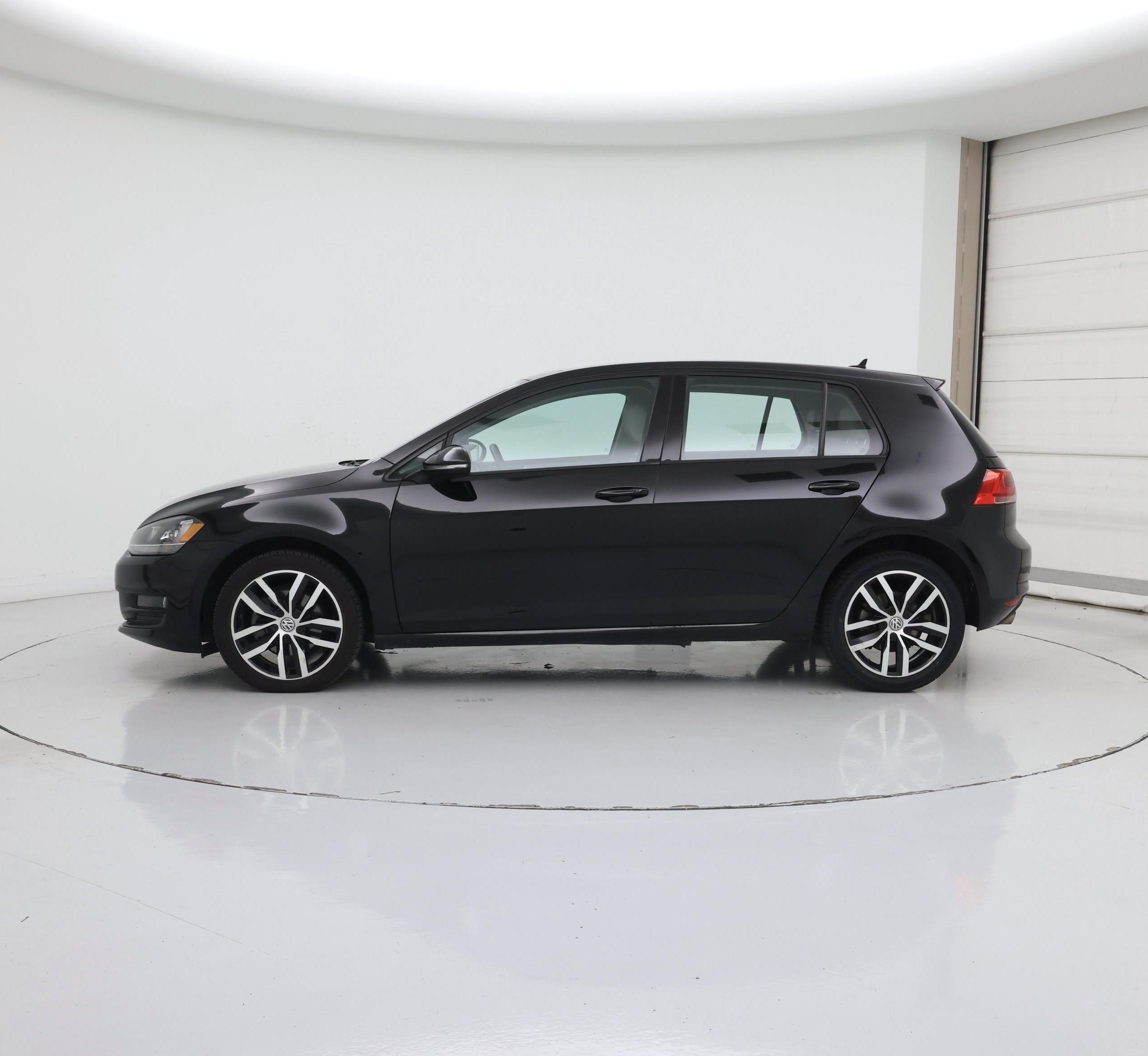 Thumbnail: 2016 Volkswagen Golf - 3
