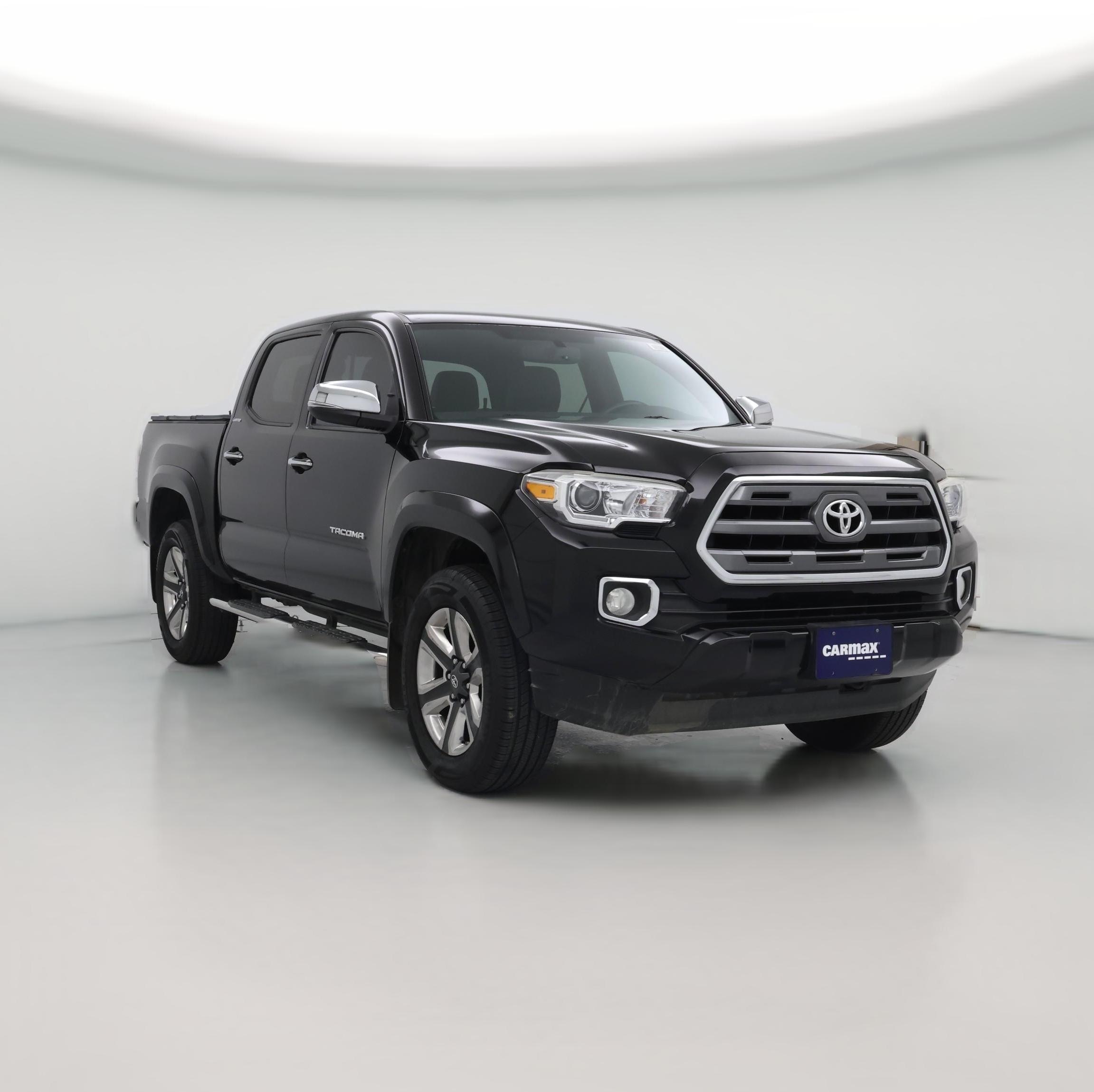 Thumbnail: 2017 Toyota Tacoma - 1