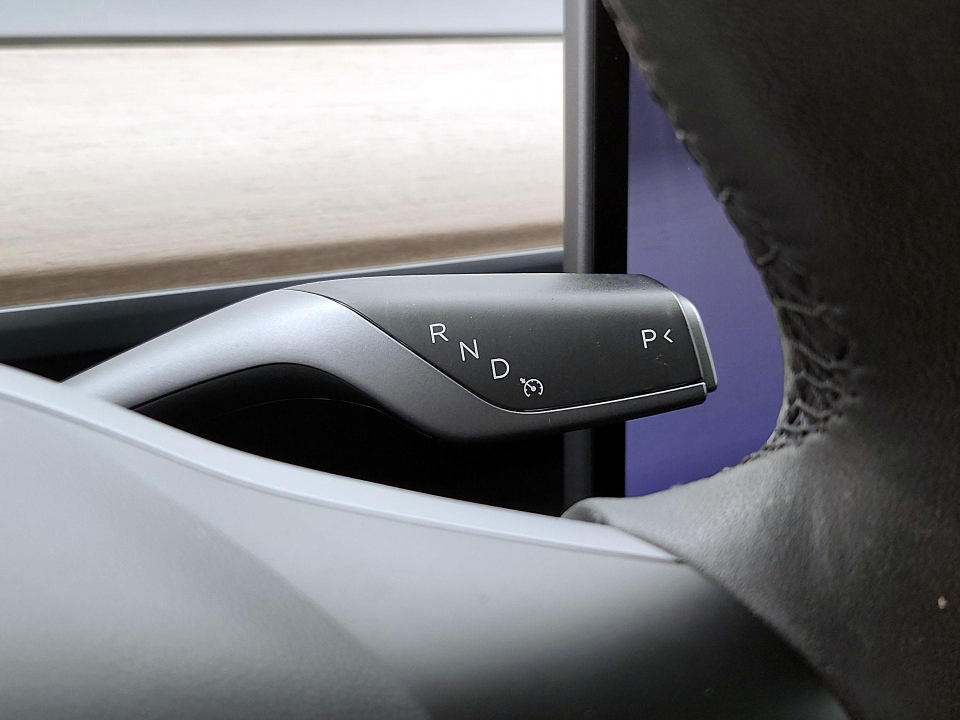 Thumbnail: 2022 Tesla Model Y - 17