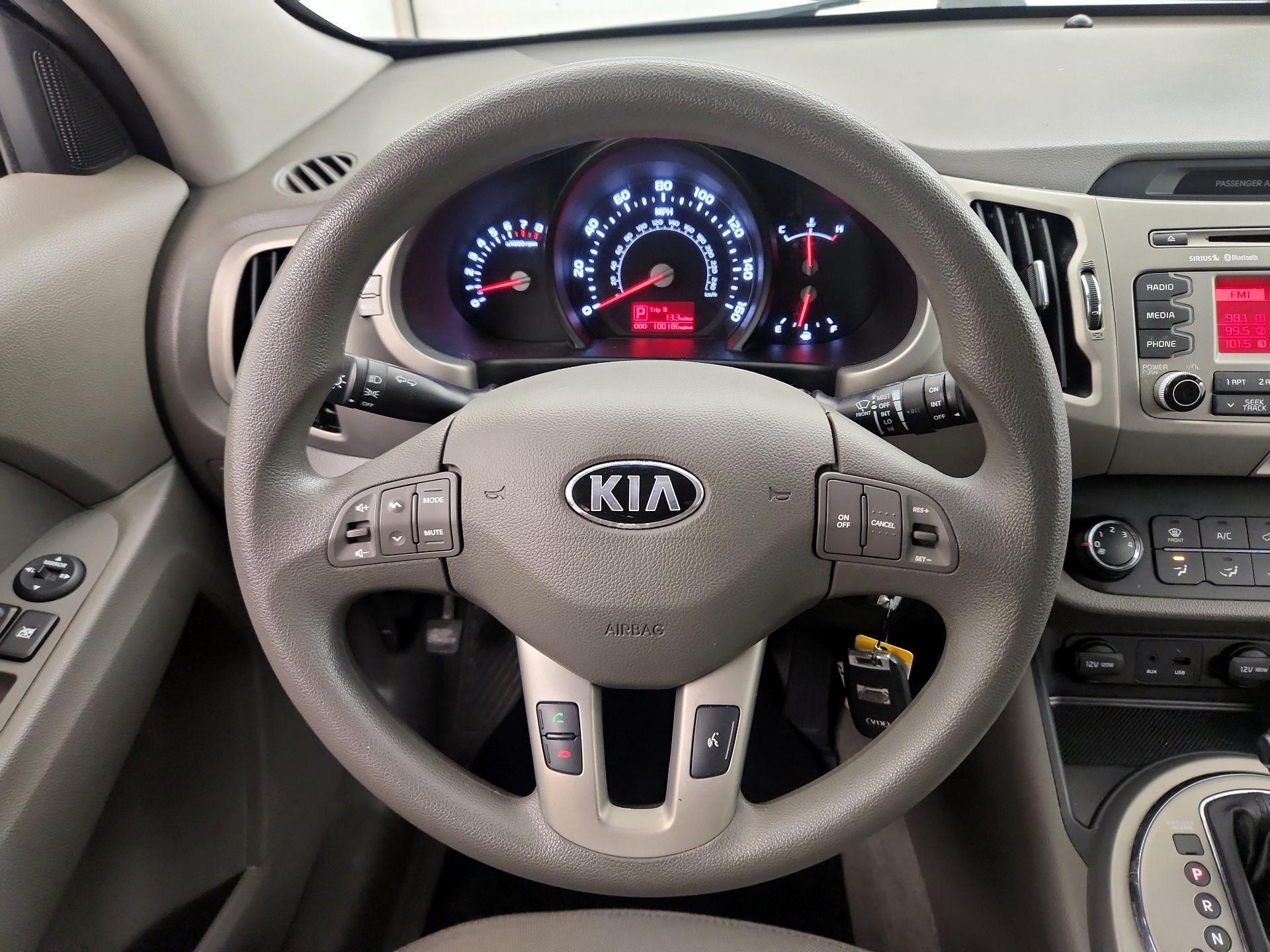 Thumbnail: 2014 Kia Sportage - 10