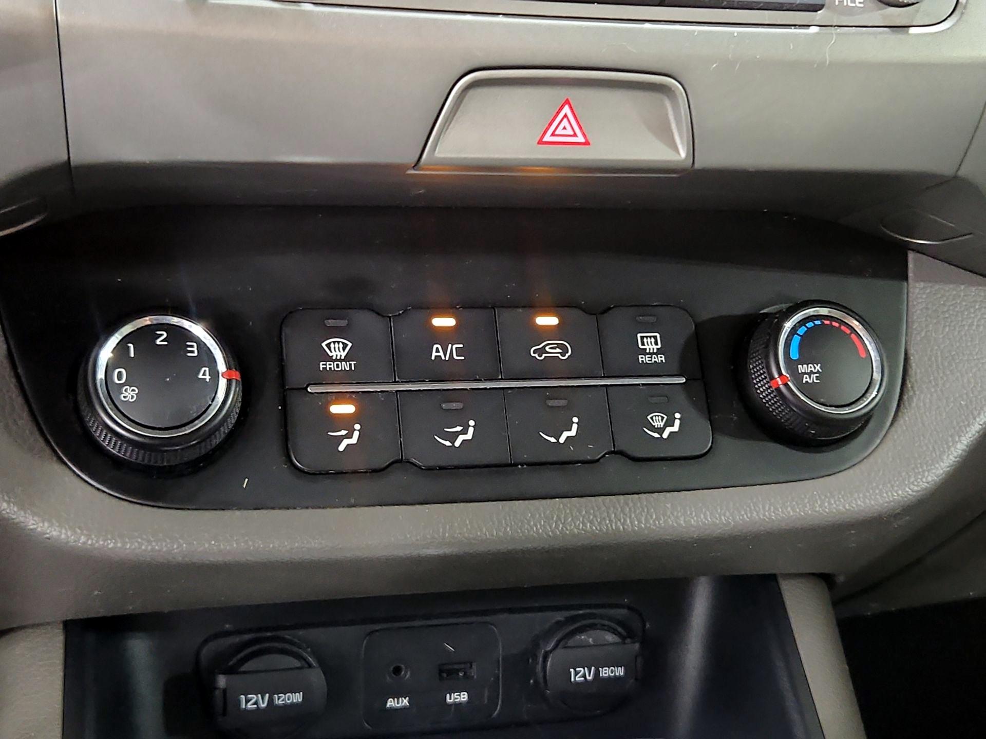 Thumbnail: 2014 Kia Sportage - 15