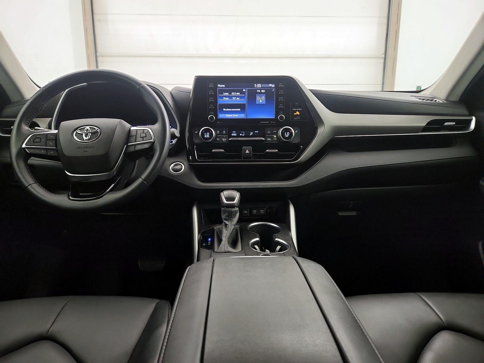 Thumbnail: 2020 Toyota Highlander - 9