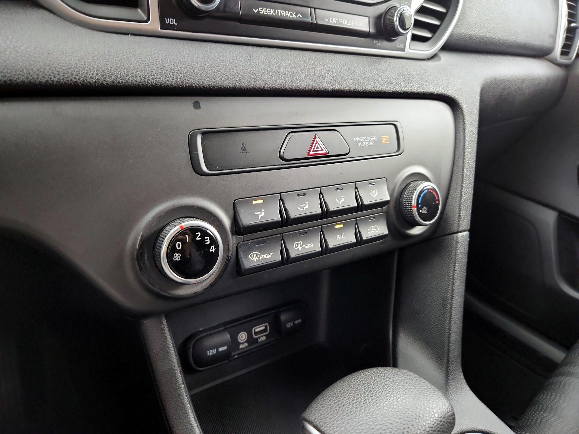 Thumbnail: 2019 Kia Sportage - 16