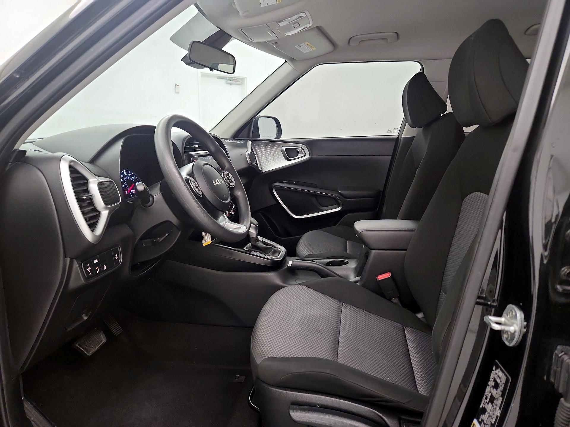 Thumbnail: 2022 Kia Soul - 11