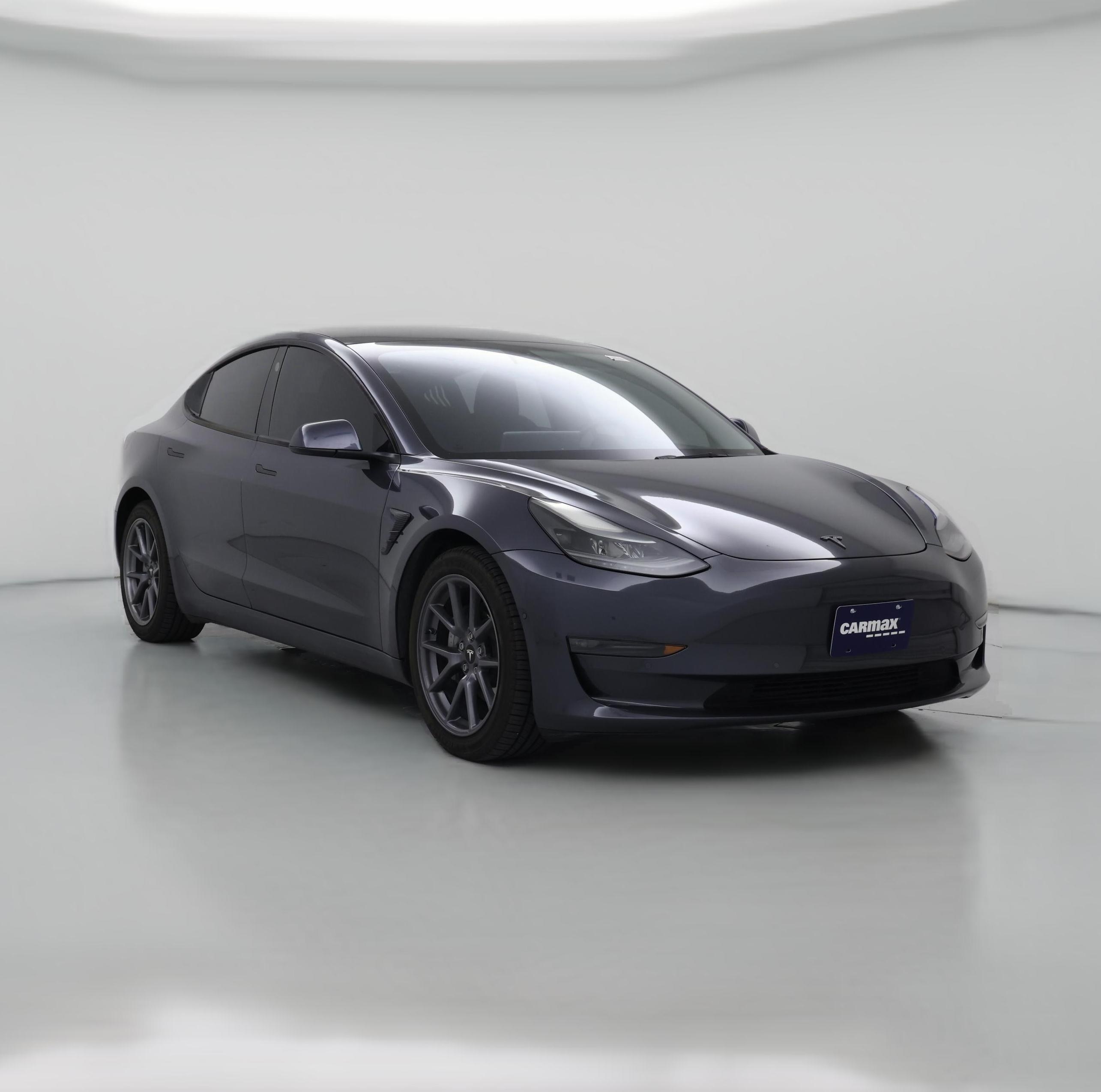 Thumbnail: 2022 Tesla Model 3 - 1