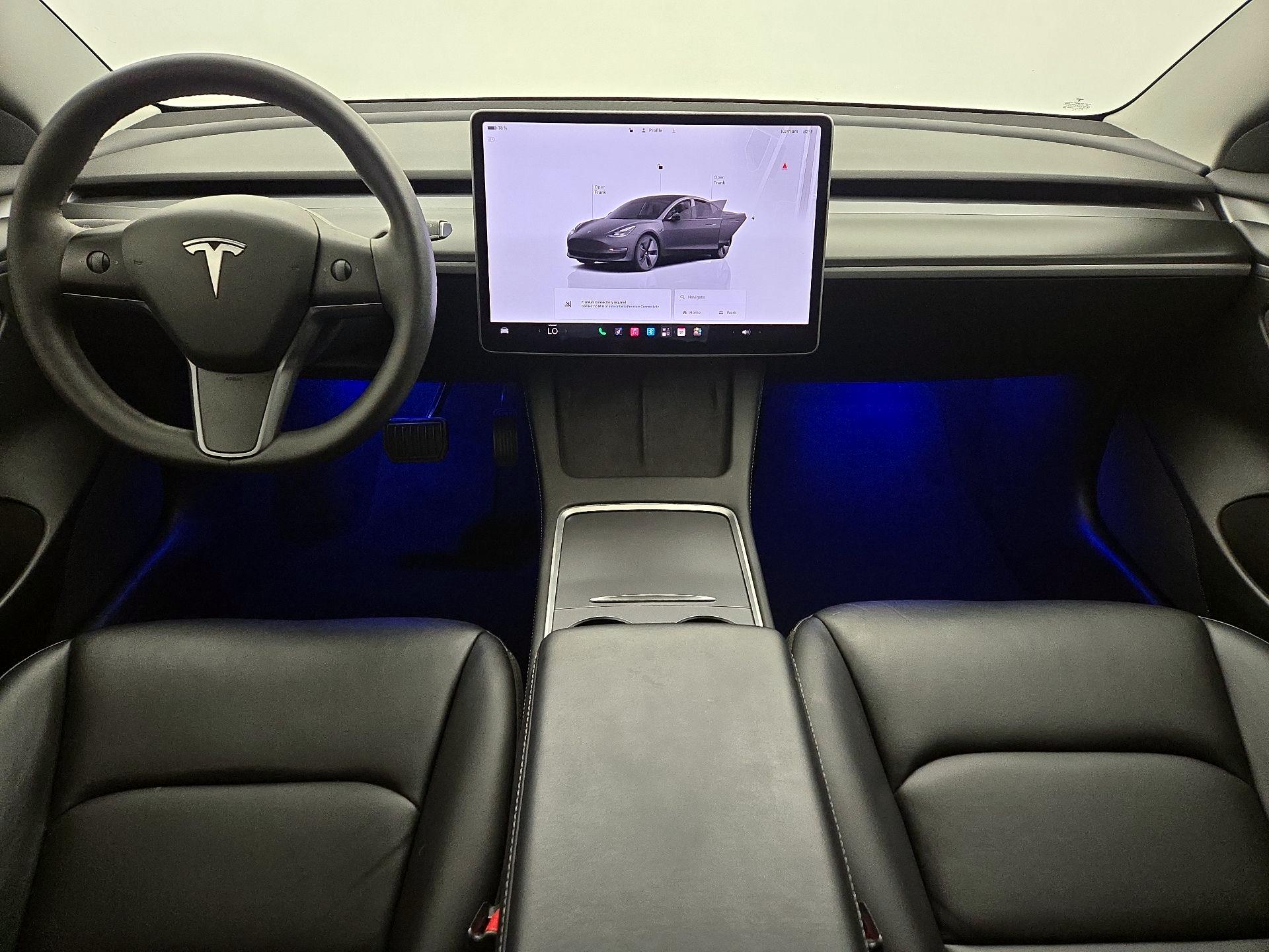 Thumbnail: 2022 Tesla Model 3 - 9