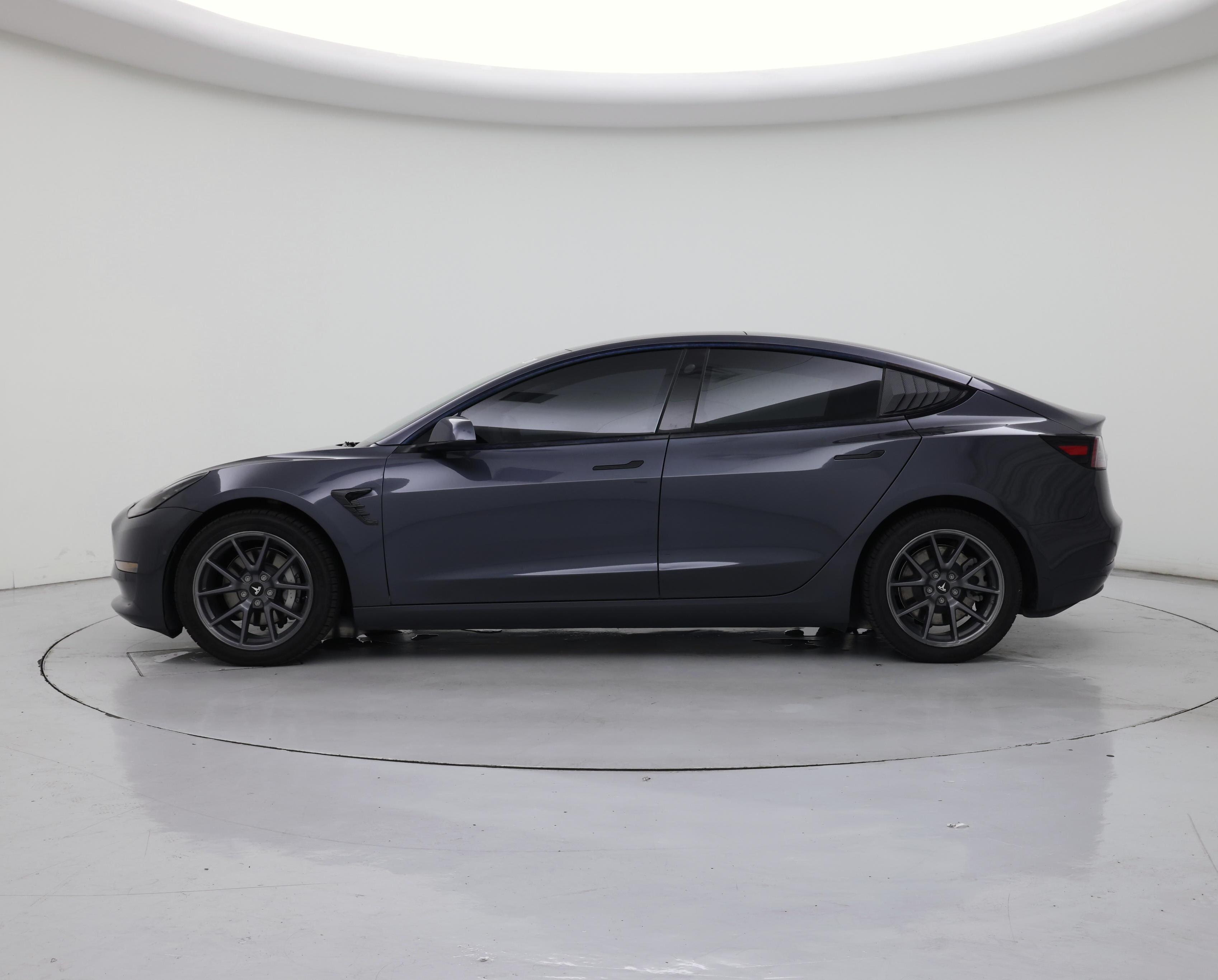 Thumbnail: 2022 Tesla Model 3 - 3