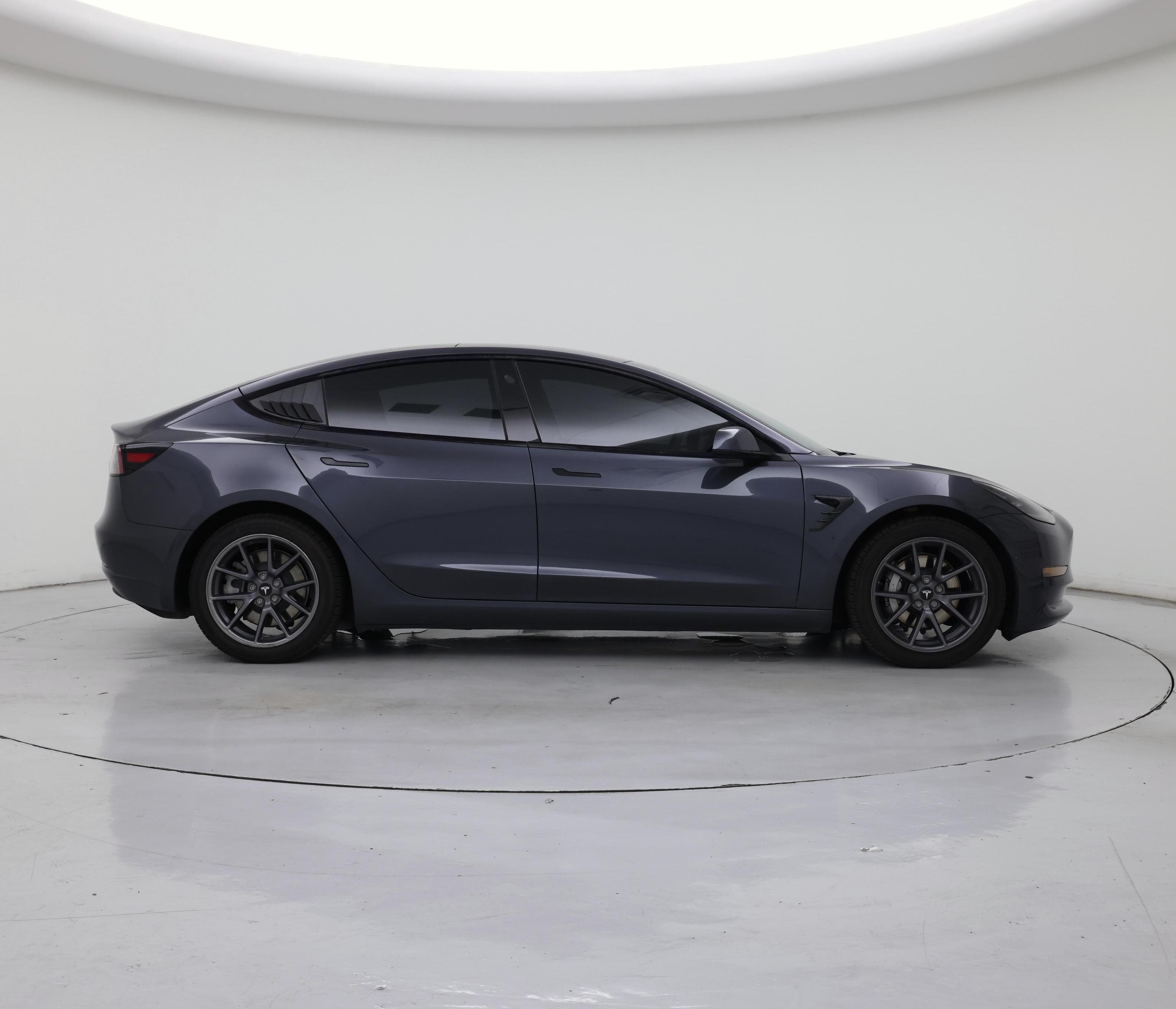Thumbnail: 2022 Tesla Model 3 - 7