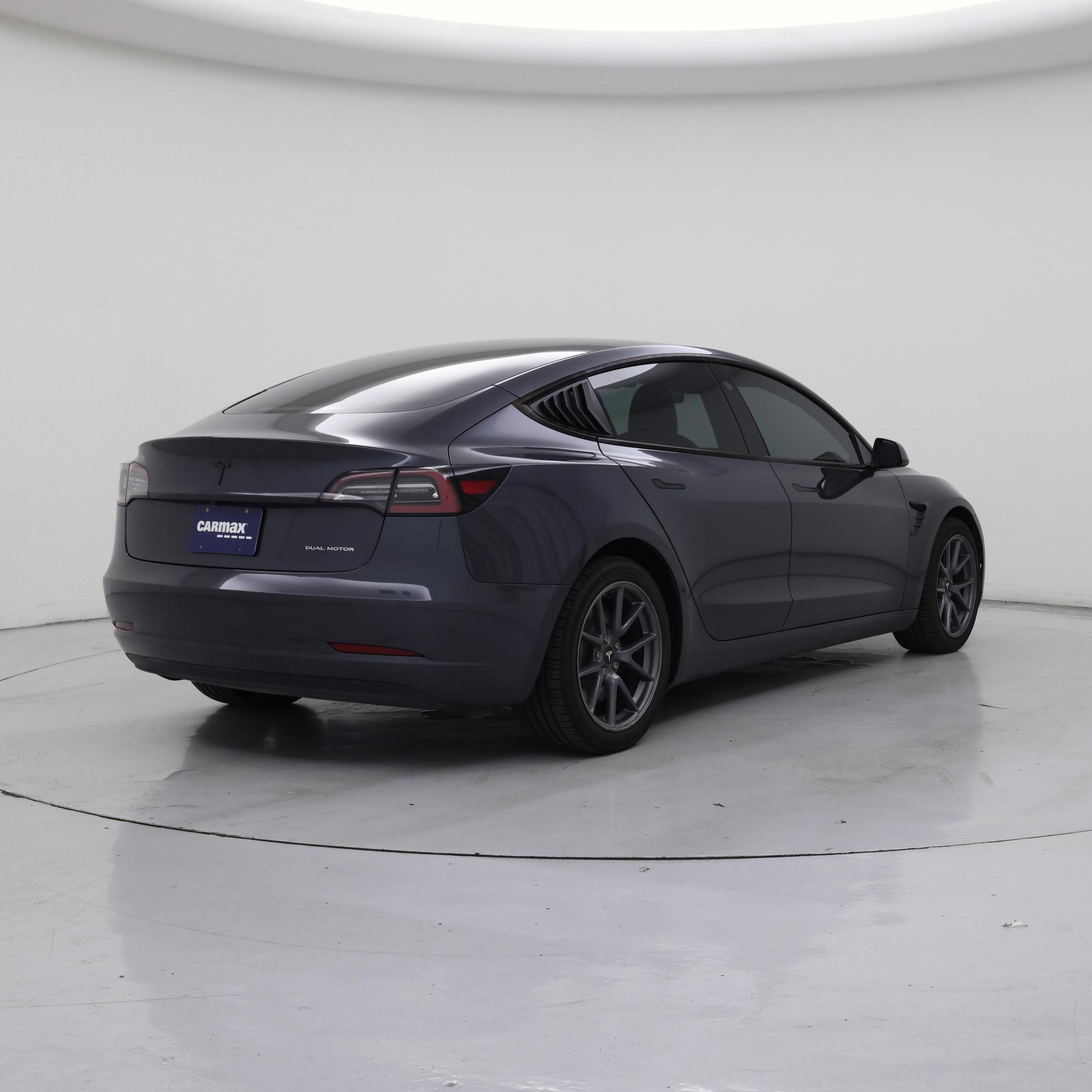 Thumbnail: 2022 Tesla Model 3 - 8