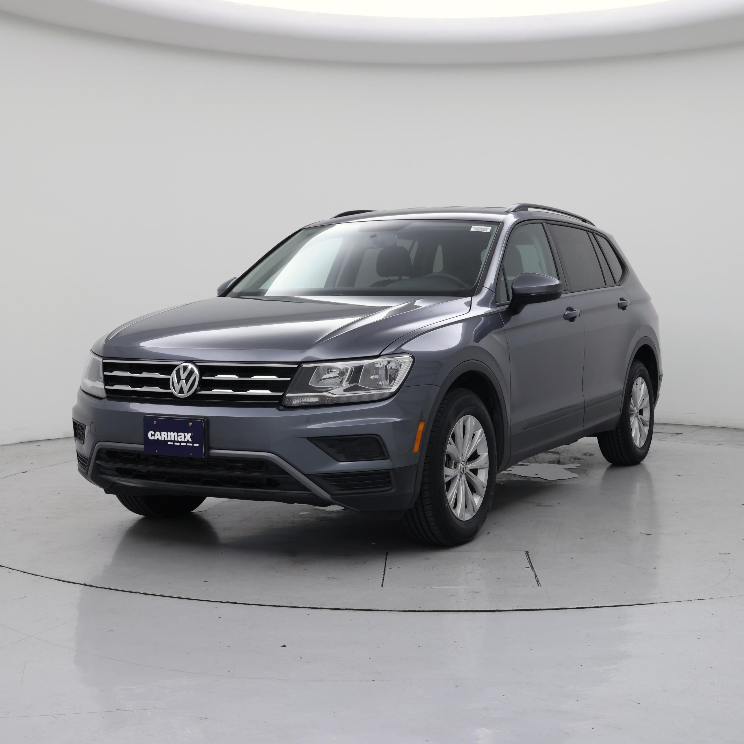 Thumbnail: 2018 Volkswagen Tiguan - 4