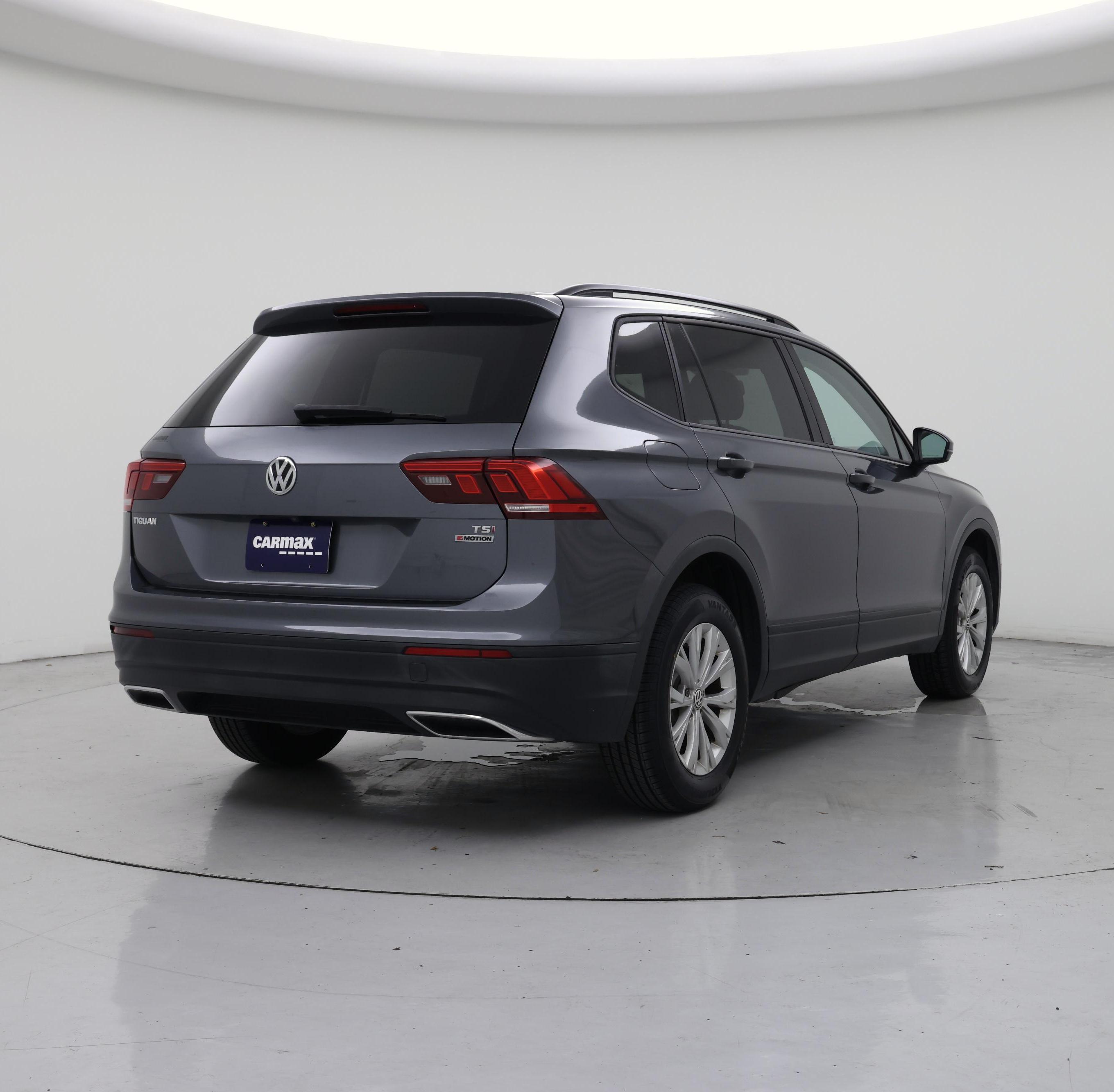 Thumbnail: 2018 Volkswagen Tiguan - 8
