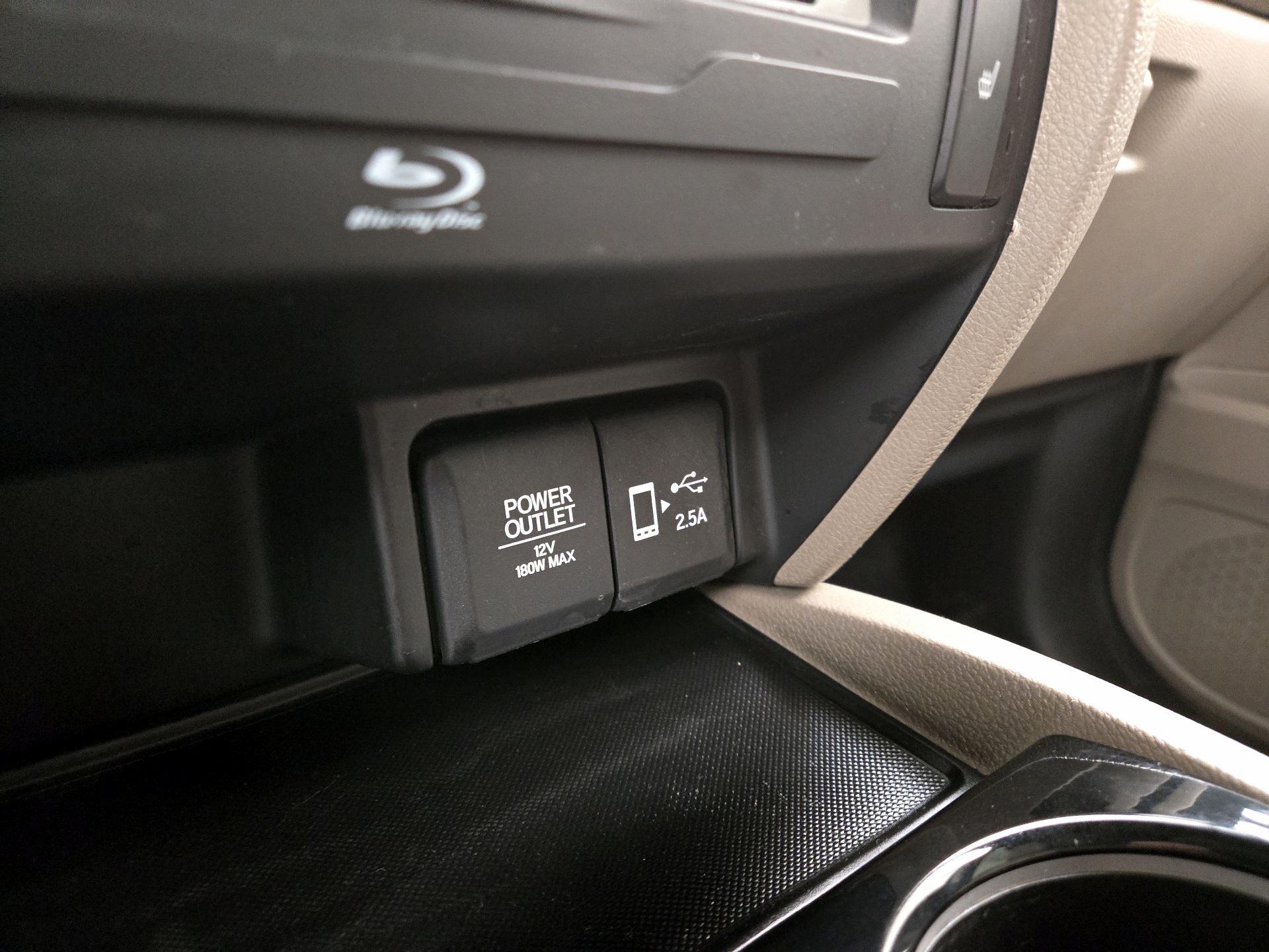 Thumbnail: 2019 Honda Pilot - 19