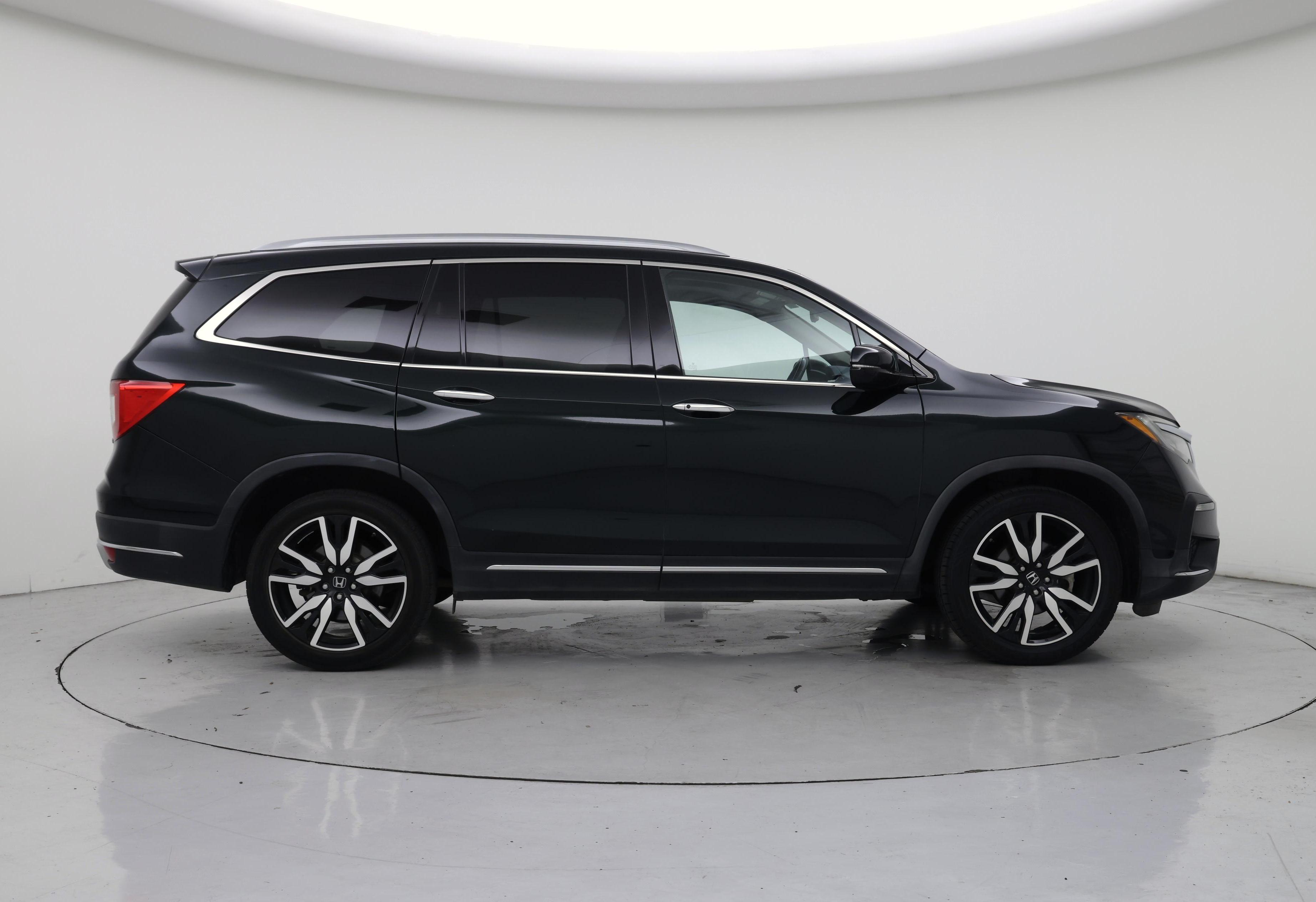 Thumbnail: 2019 Honda Pilot - 7