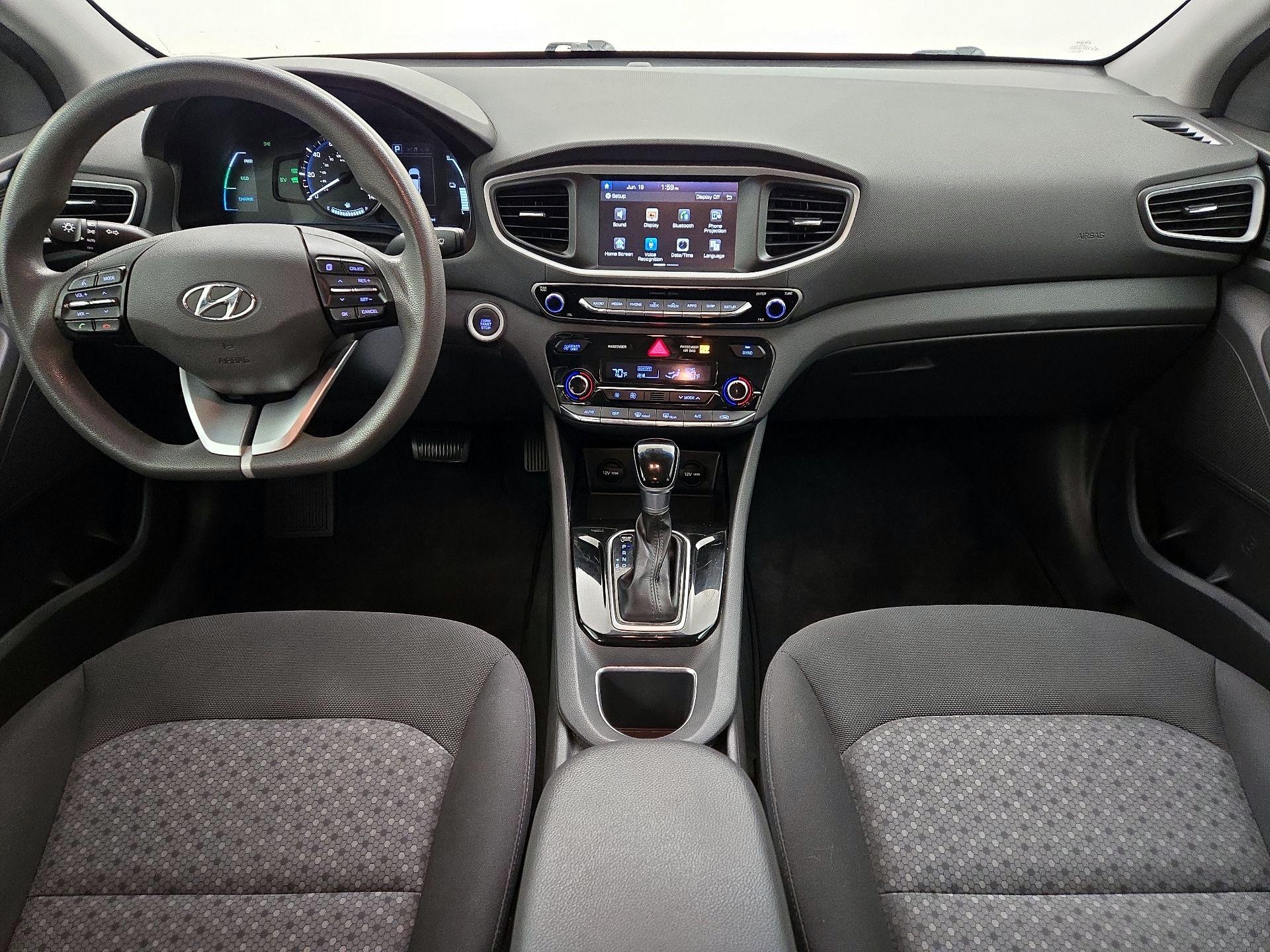 Thumbnail: 2018 Hyundai Ioniq - 9