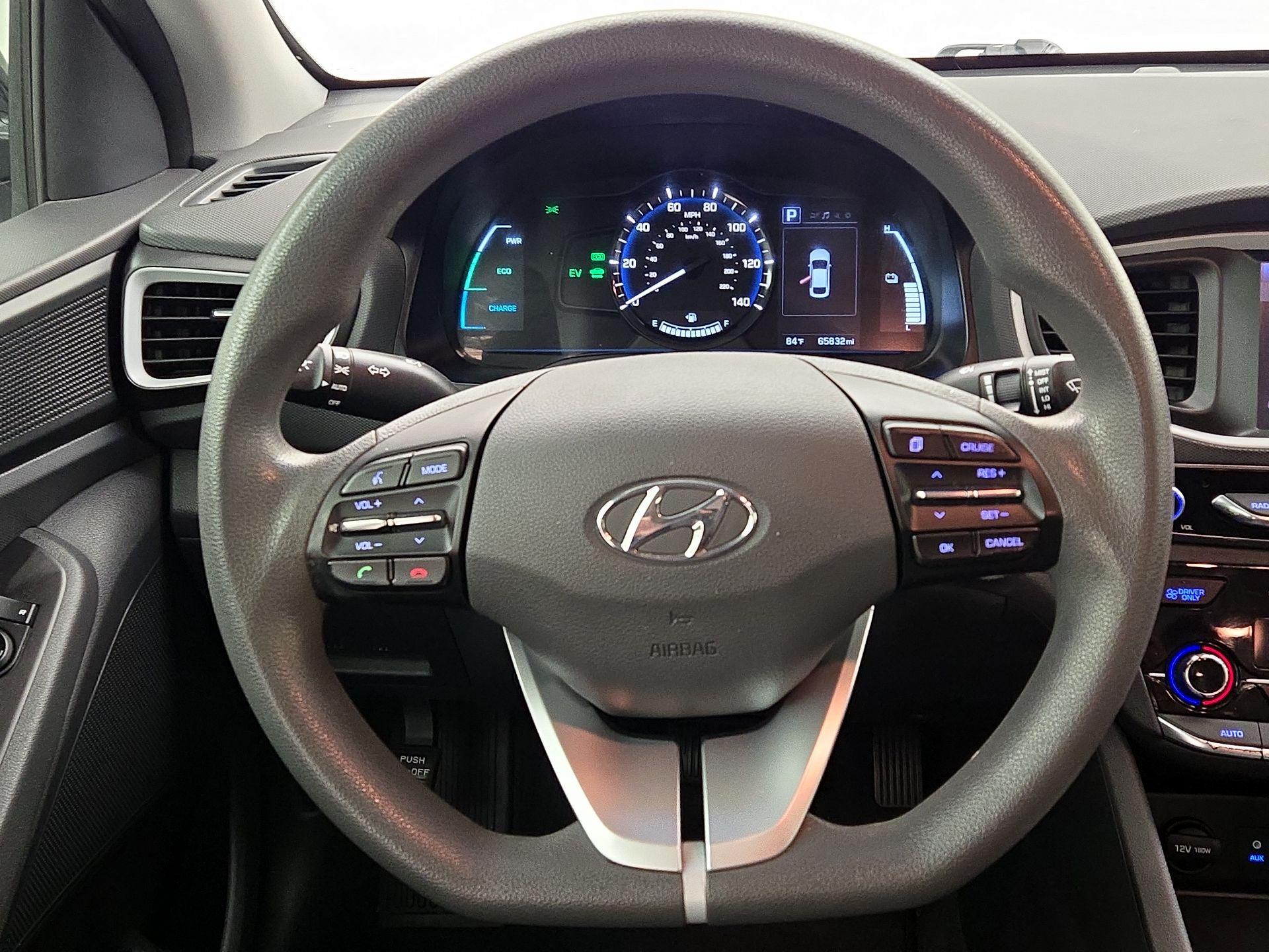 Thumbnail: 2018 Hyundai Ioniq - 10